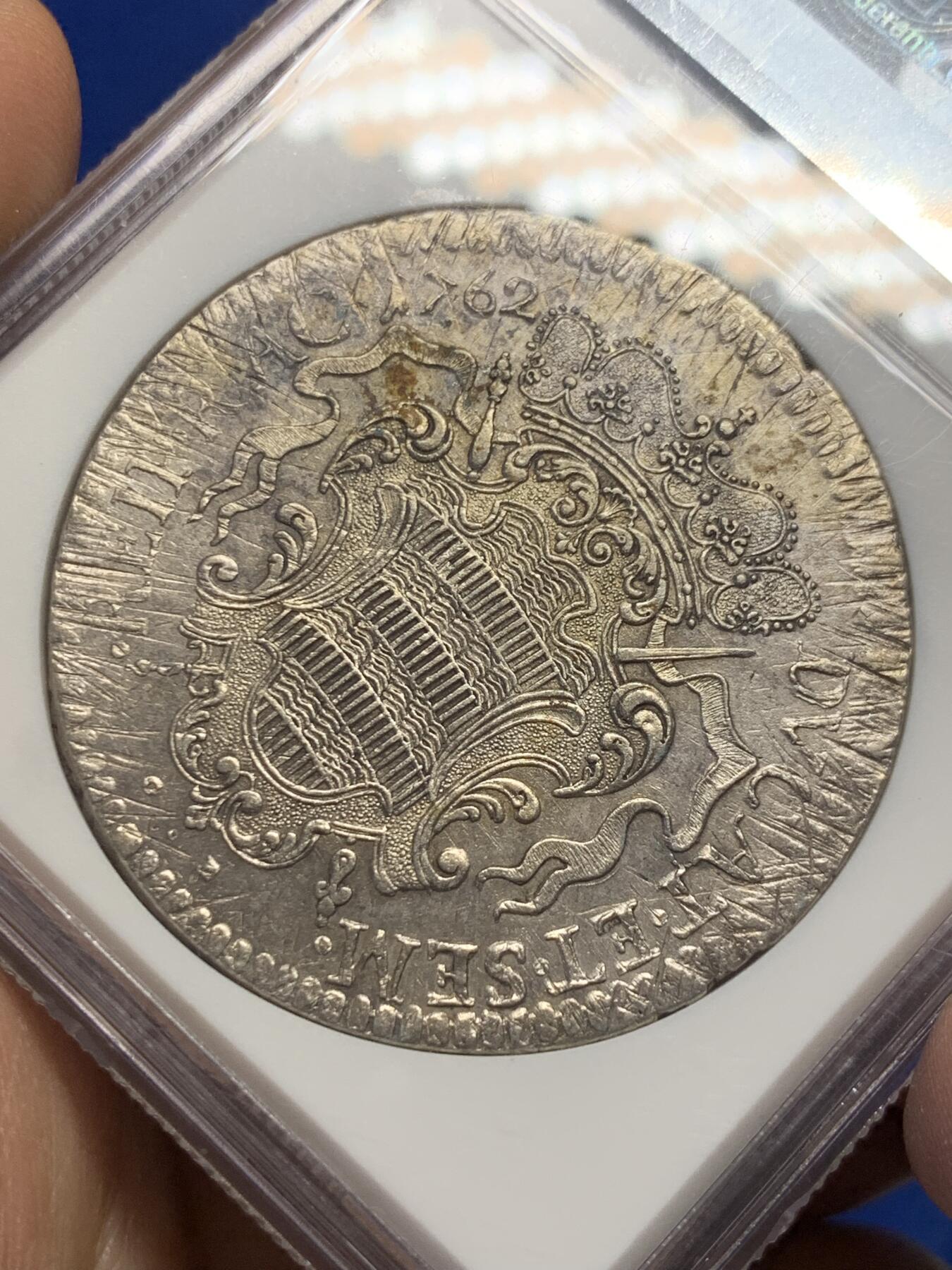 《竞宝斋》第370场 周日，周一 2场连拍 （全场包邮） NGC AU58 拉古萨共和国 1762年 泰勒大银币 大波浪清晰 打制的非常好 这款通常弱打 所以更显难得 背面减重痕排列均匀 可藏的品相 季军分