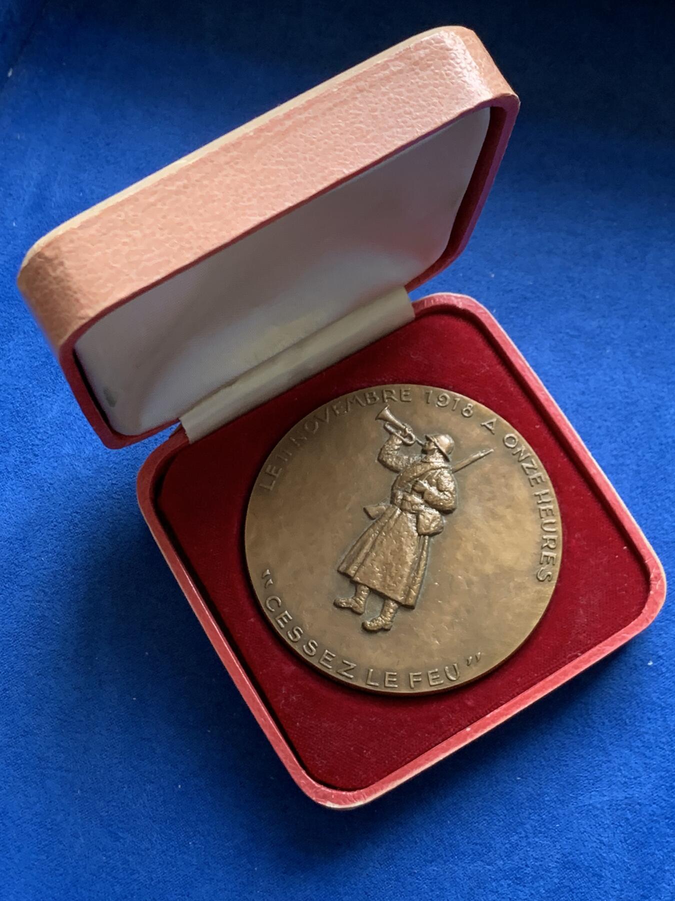 《竞宝斋》第370场 周日，周一 2场连拍 （全场包邮） 法国一战胜利50周年纪念铜章 高浮雕 172.9克 68mm 1968 丰饶角铜标 带盒