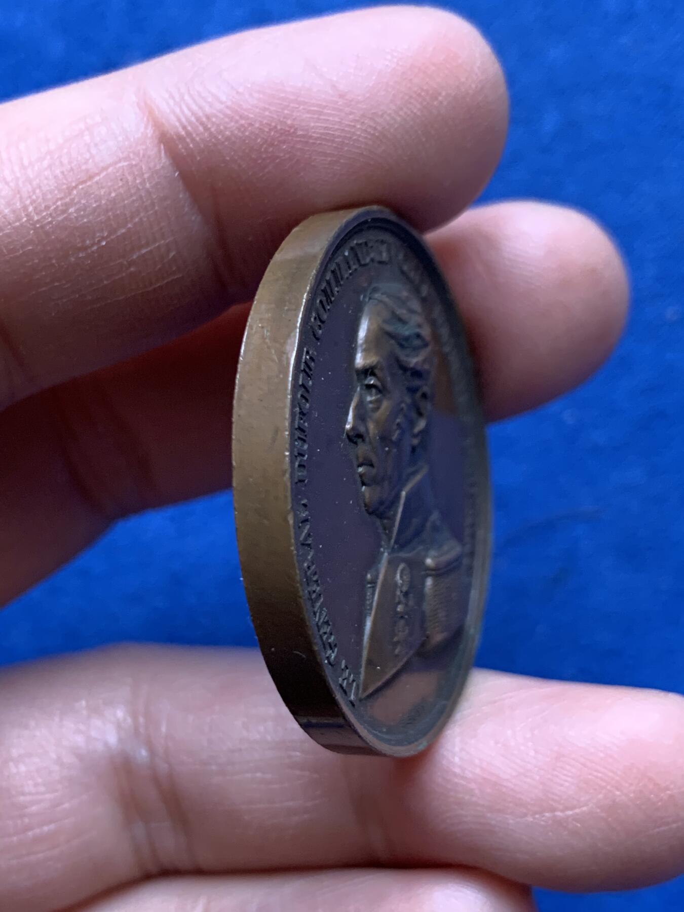 《竞宝斋》第370场 周日，周一 2场连拍 （全场包邮） 瑞士 1847 杜福尔将军击败独立联盟纪念 铜质奖章 26.3克 37.1mm