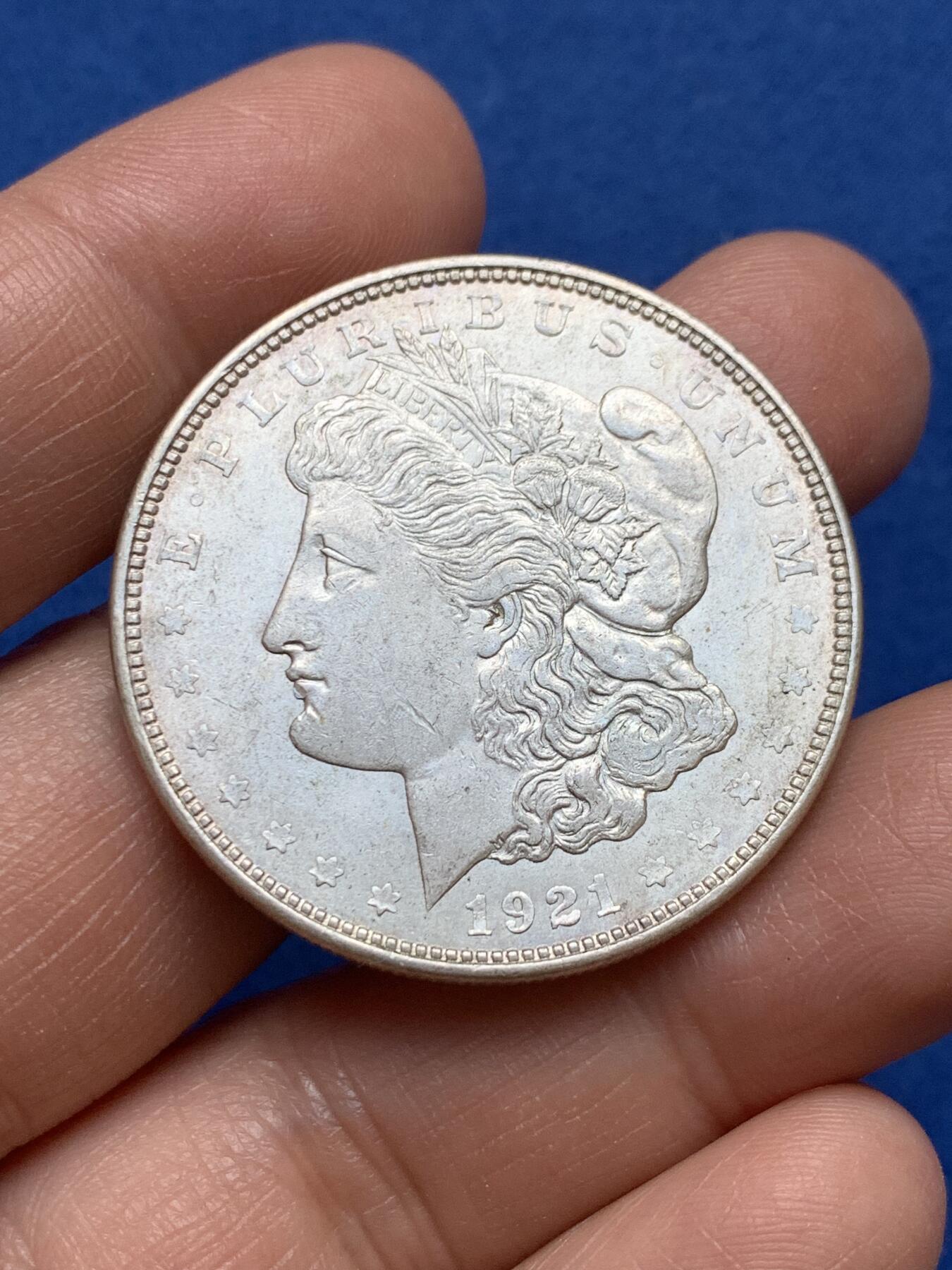 《竞宝斋》第370场 周日，周一 2场连拍 （全场包邮） 美国1921摩根银币 AU好品 发丝清晰