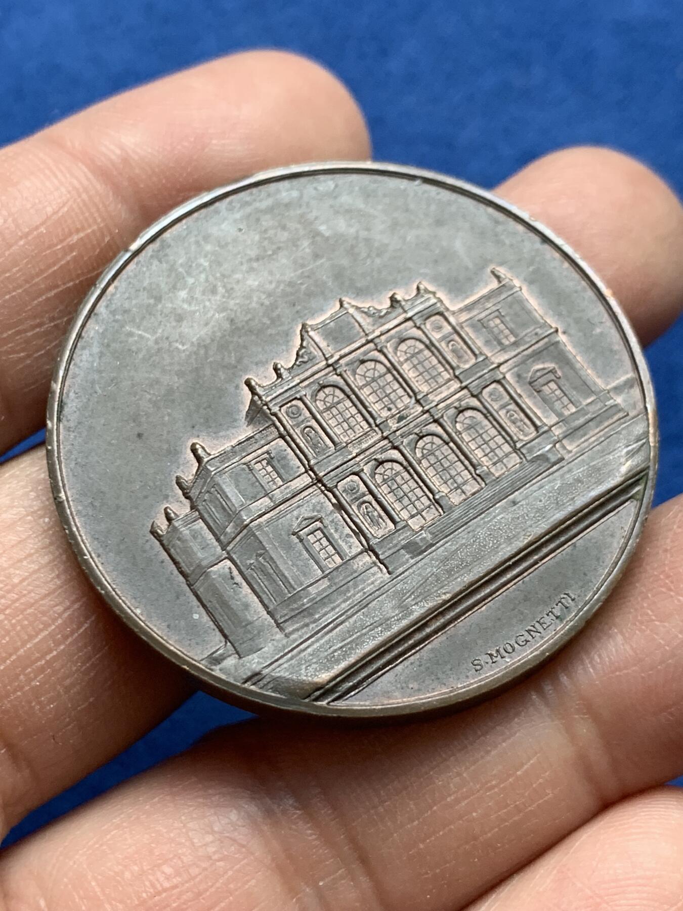 《竞宝斋》第370场 周日，周一 2场连拍 （全场包邮） 瑞士 日内瓦 音乐学院 铜质奖章 34.6克 41.1mm 品种少见