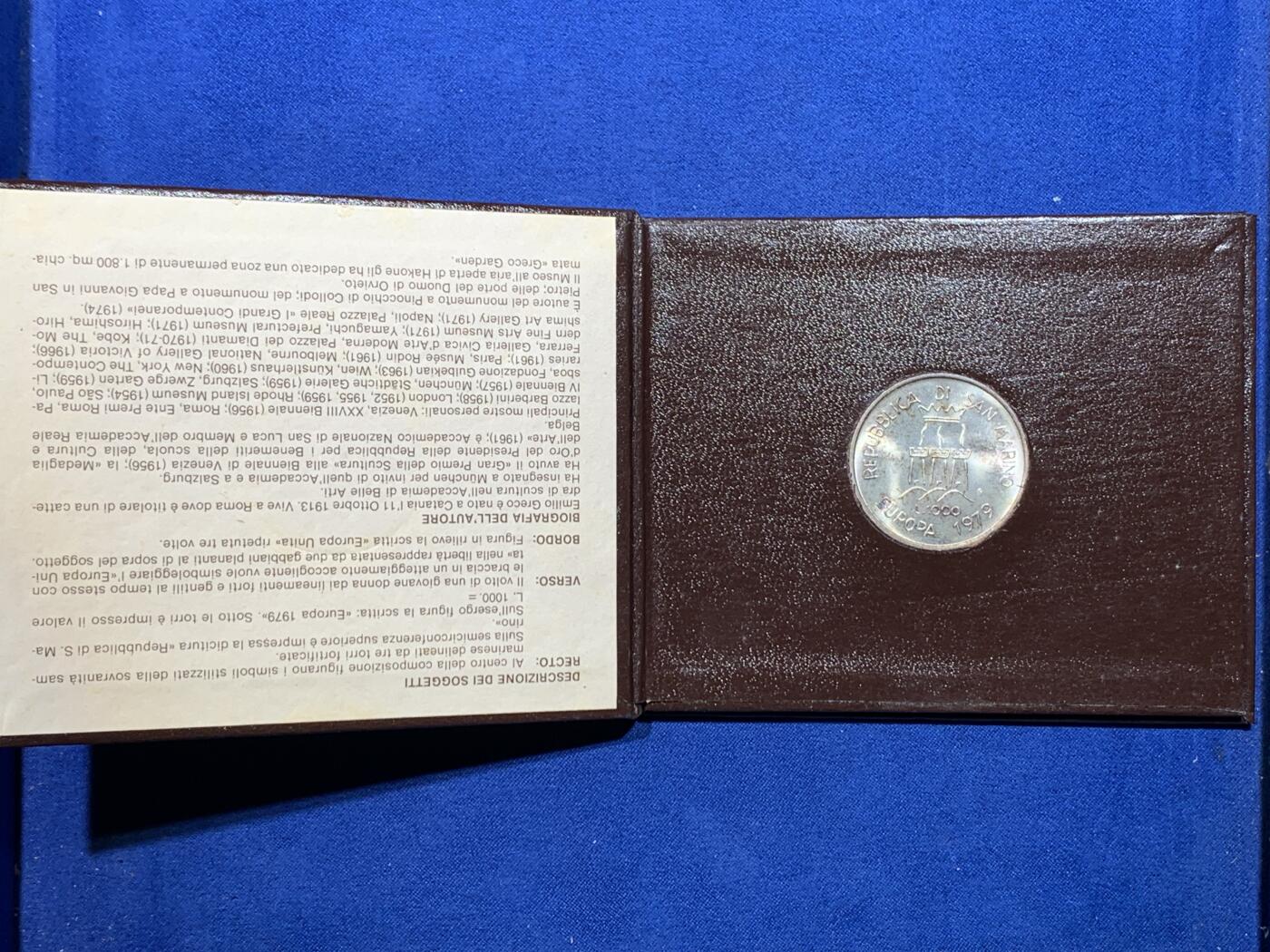 《竞宝斋》第370场 周日，周一 2场连拍 （全场包邮） 卡装 圣马力诺1979年女神1000里拉银币 14.6克