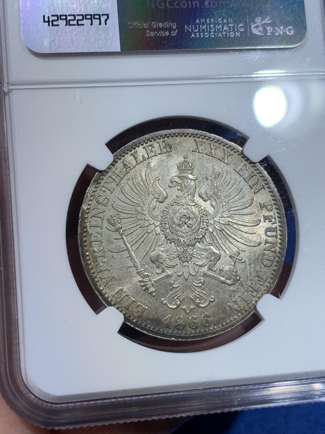 《竞宝斋》第370场 周日，周一 2场连拍 （全场包邮） NGC MS63 德国 1866年 德国普鲁士普奥战争胜利1泰勒 纪念银币 丝滑车轮银光