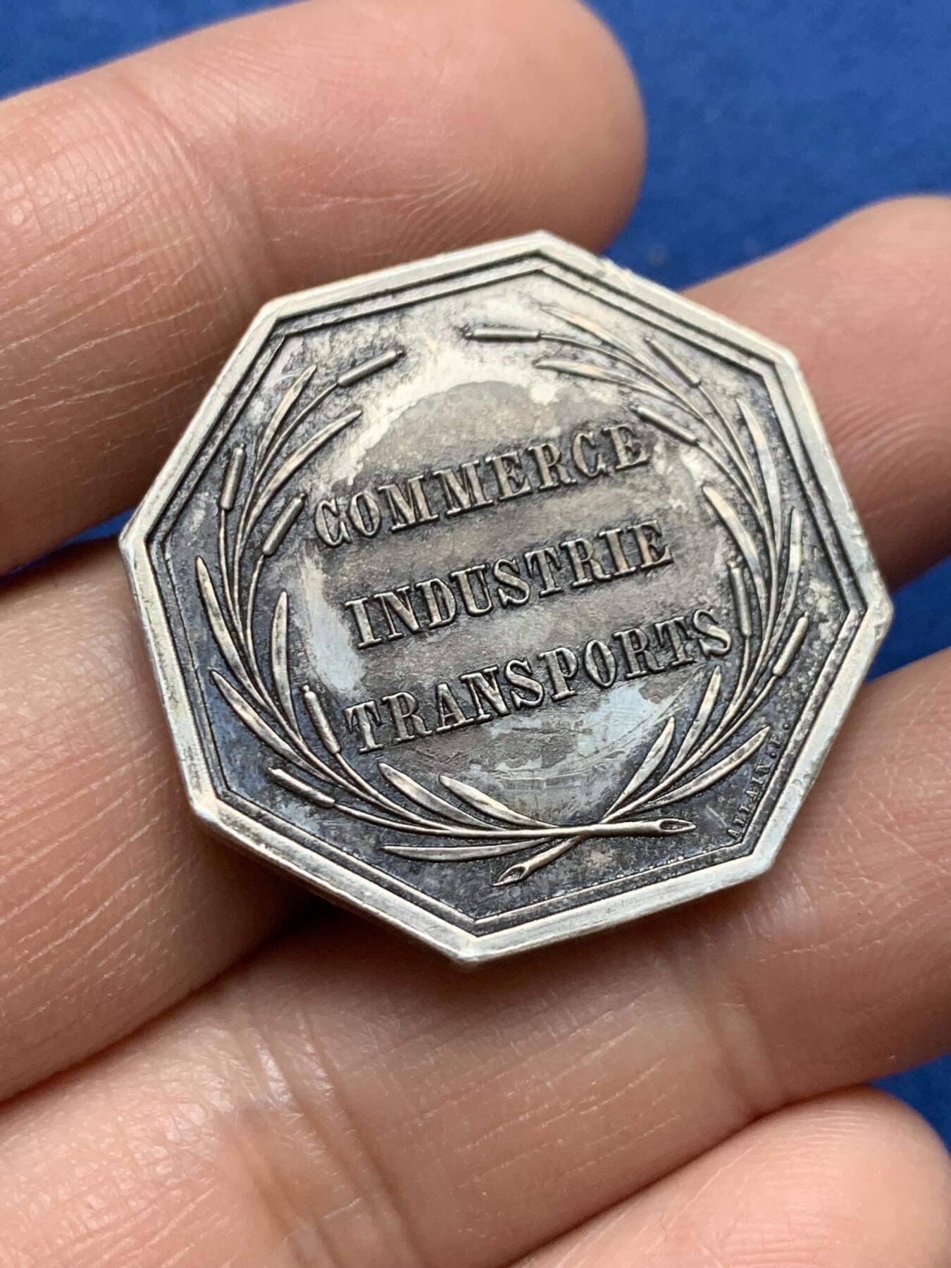 《竞宝斋》第370场 周日，周一 2场连拍 （全场包邮） 法国1855年交通海运联盟八角银代币 丰饶角边铭 直径30.6mm 克重15.8