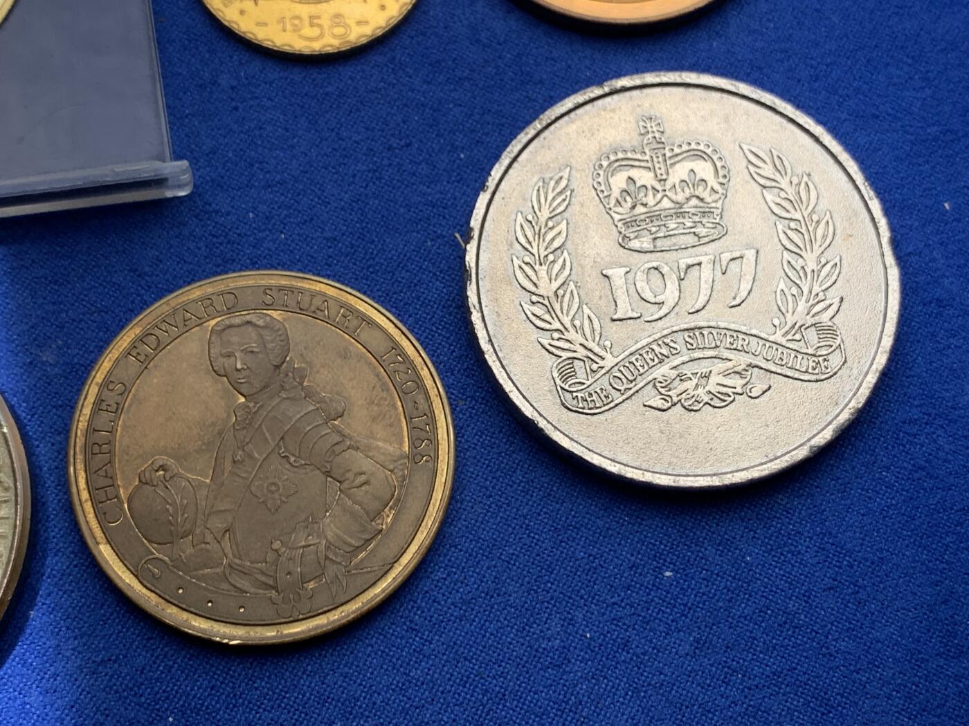 《竞宝斋》第370场 周日，周一 2场连拍 （全场包邮） 六枚一组 英国现代奖章 细节见图