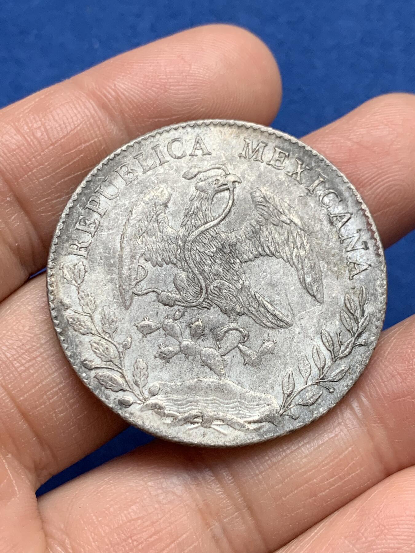 《竞宝斋》第370场 周日，周一 2场连拍 （全场包邮） 墨西哥 1892年 鹰洋 8瑞尔 银币