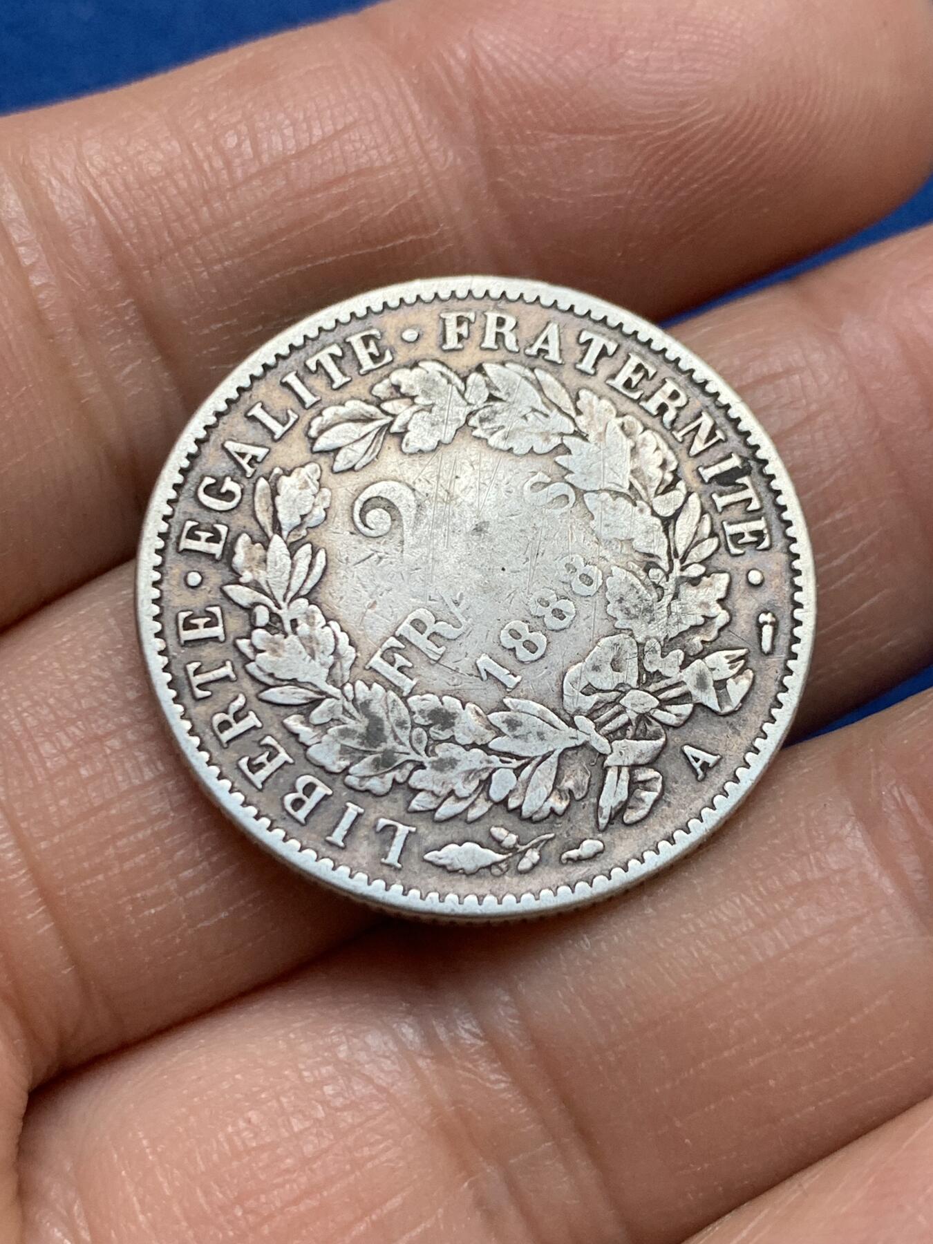 《竞宝斋》第370场 周日，周一 2场连拍 （全场包邮） 法国1888年谷物女神2法郎银币