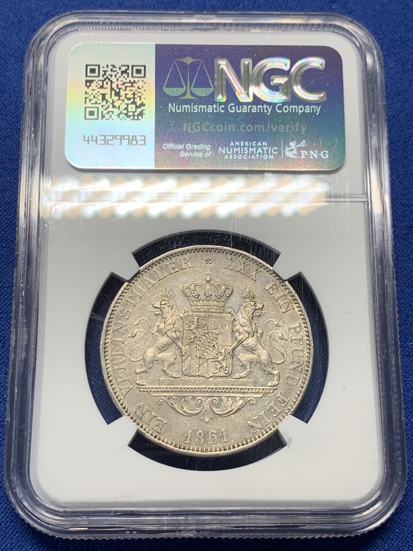 《竞宝斋》第370场 周日，周一 2场连拍 （全场包邮） NGC AU55 德国 1861年 巴伐利亚马克西米利安二世双狮盾徽1泰勒银币