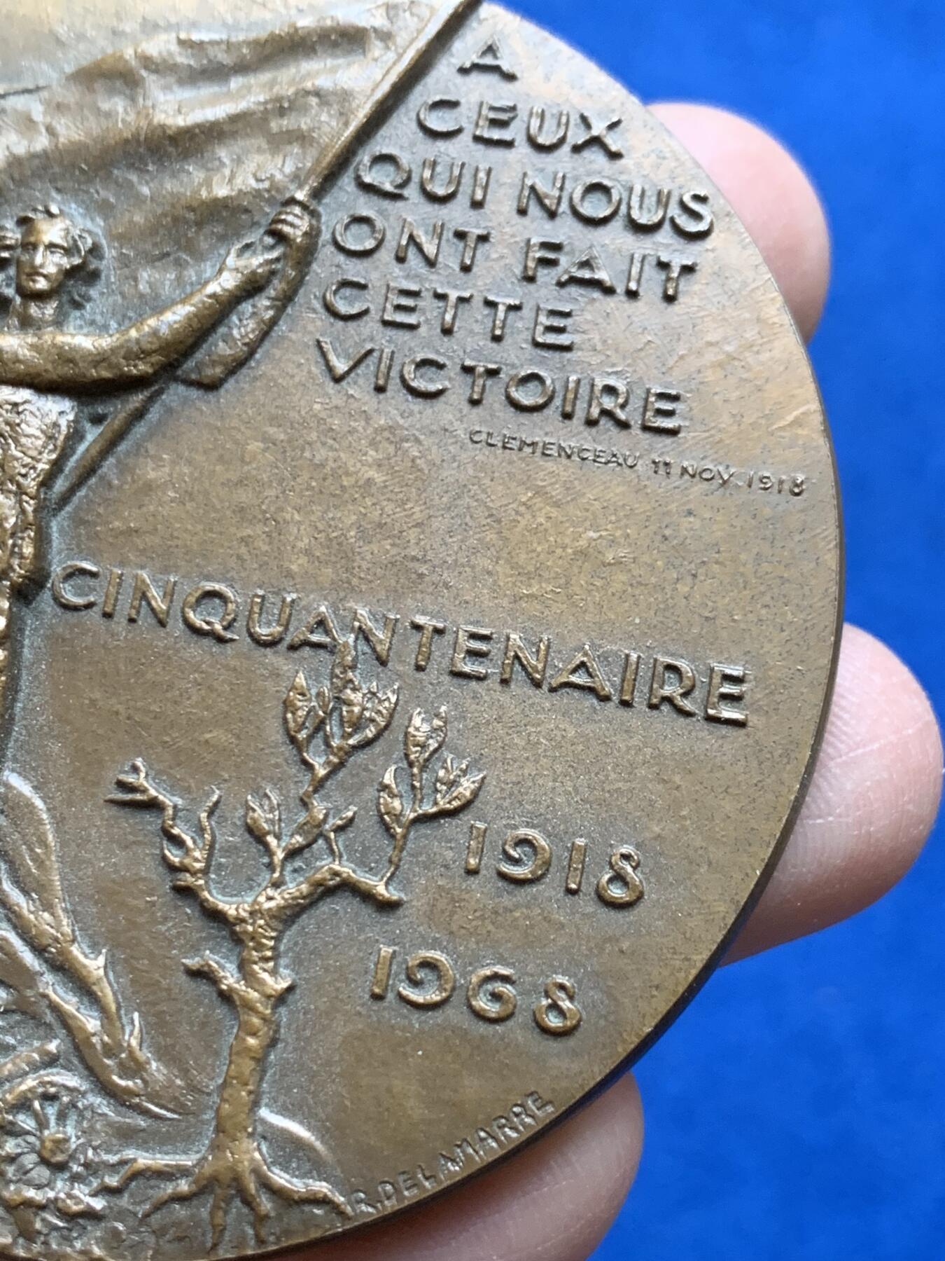 《竞宝斋》第370场 周日，周一 2场连拍 （全场包邮） 法国一战胜利50周年纪念铜章 高浮雕 172.9克 68mm 1968 丰饶角铜标 带盒