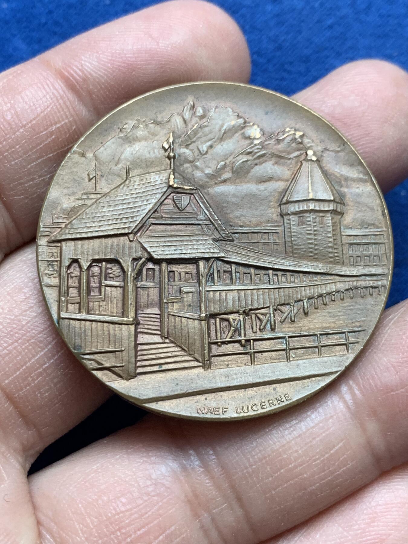 《竞宝斋》第370场 周日，周一 2场连拍 （全场包邮） 瑞士 1931年 卢塞恩 马拉松 景观 铜章 22.5克 40.8mm