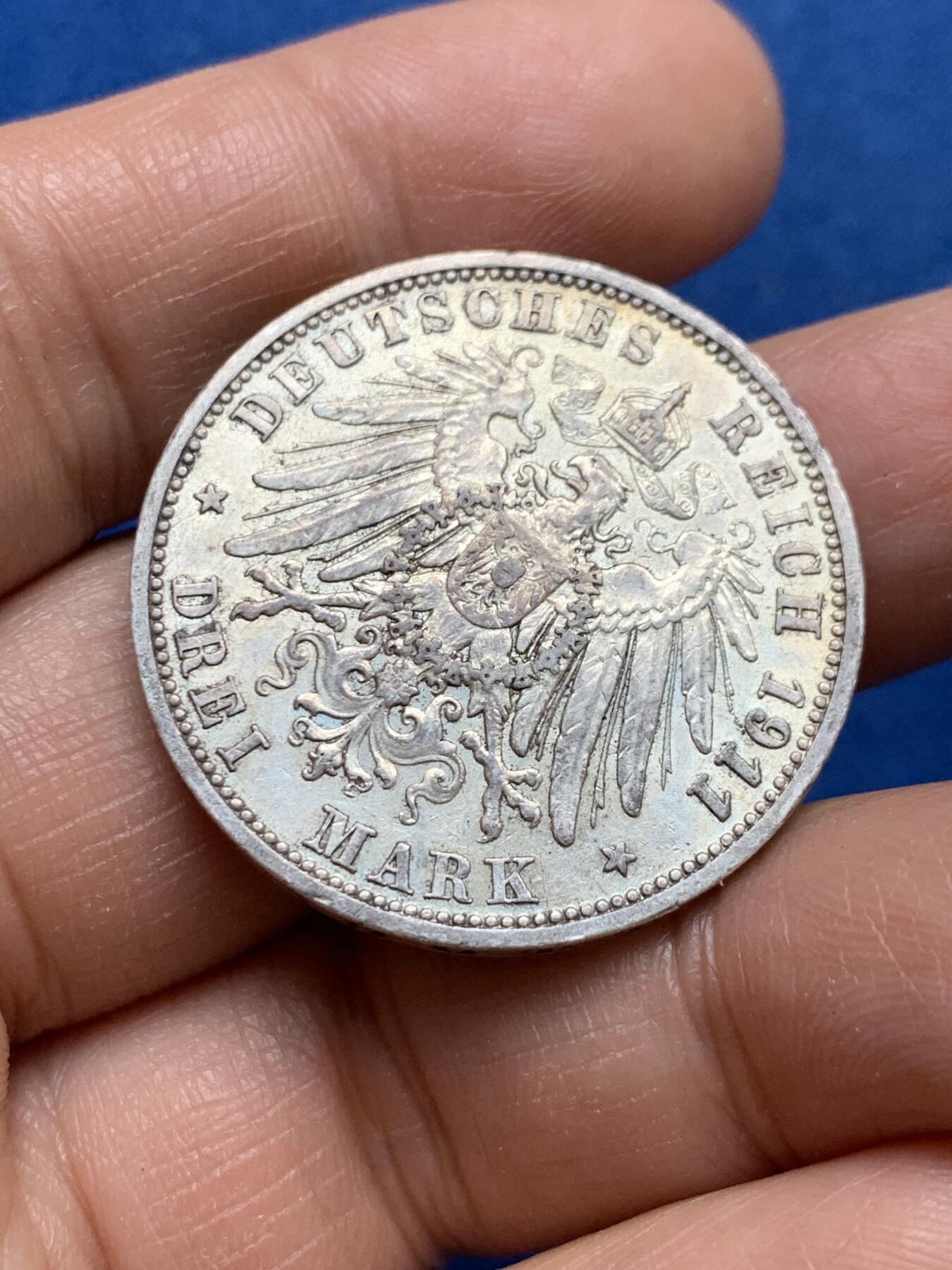 《竞宝斋》第370场 周日，周一 2场连拍 （全场包邮） 德国普鲁士 1911年 威廉二世 3马克 银币 好品