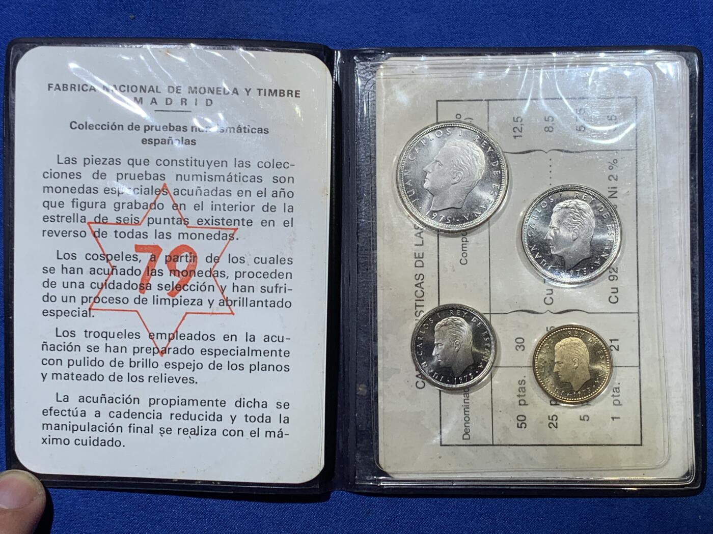 《竞宝斋》第370场 周日，周一 2场连拍 （全场包邮） 册装 西班牙1975年胡安卡洛斯一世4枚装套币