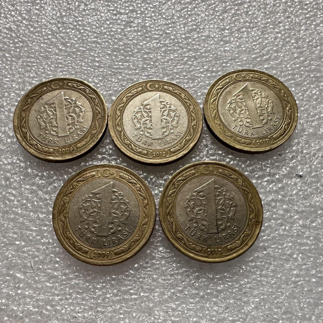 🌹外币初藏🌹🐯2025年第35场  每周二四六晚8️⃣点 接代拍 土耳其一里拉5枚