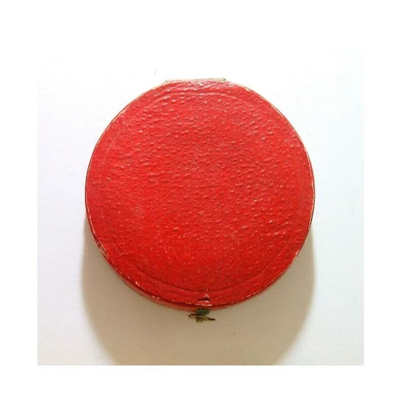 【银】法国1900年前后 女神玛丽安娜高浮雕精制大镀金银章 带原盒 42MM  37克