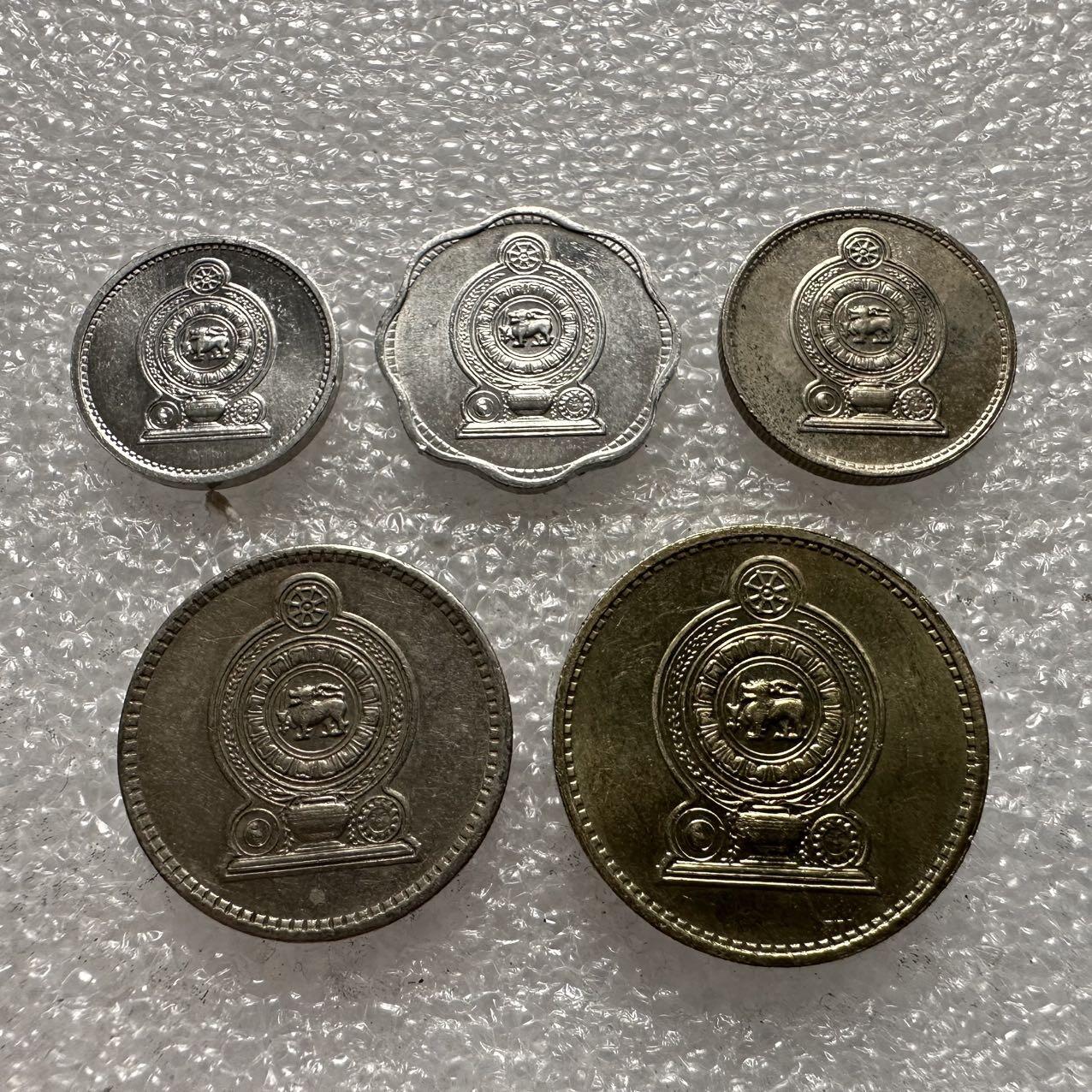 🌹外币初藏🌹🐯2025年第35场  每周二四六晚8️⃣点 接代拍 斯里兰卡五枚