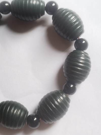 玉石 手串 手镯 手链专场 和田碧玉手串。