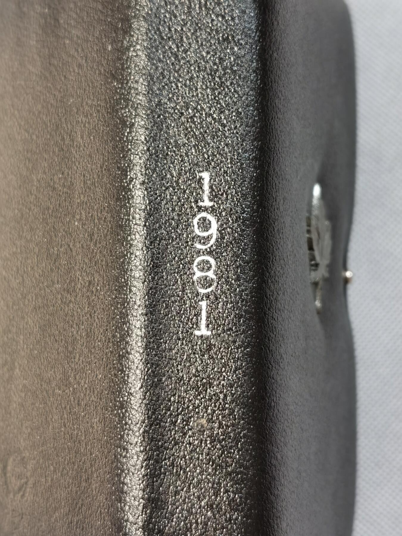  甄臻铺-世界钱币拍卖（第12期）送拍享返佣金等优惠多多 加拿大1981年官方精制套币（含1枚精制银币），几乎未氧化，现在难得一见