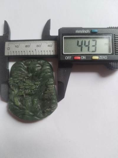 玉石 手串 手镯 手链专场 和田碧玉牌子。