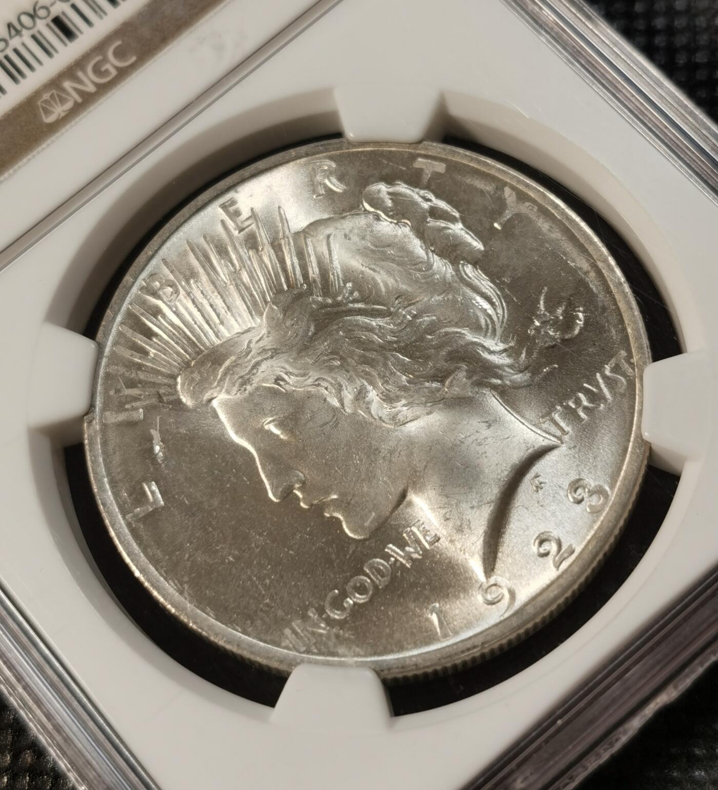  甄臻铺-世界钱币拍卖（第12期）送拍享返佣金等优惠多多 NGC-MS65 1923年和平，打制极好，少见高分，地板光滑，老盒子，配保护盒