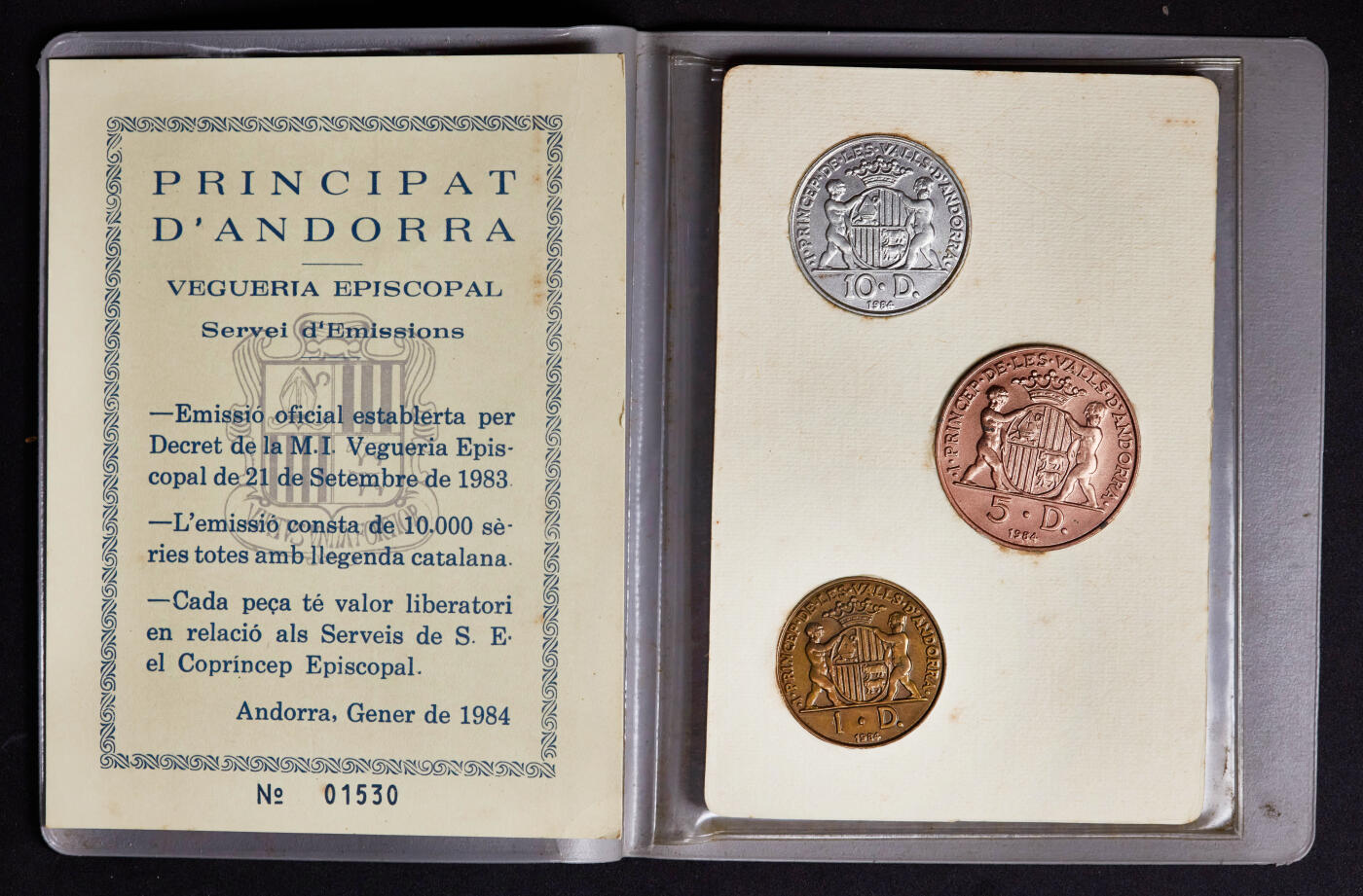 【俄甄集藏】2025年(035) 04-16 星期三晚 19:30 全场顺丰包邮