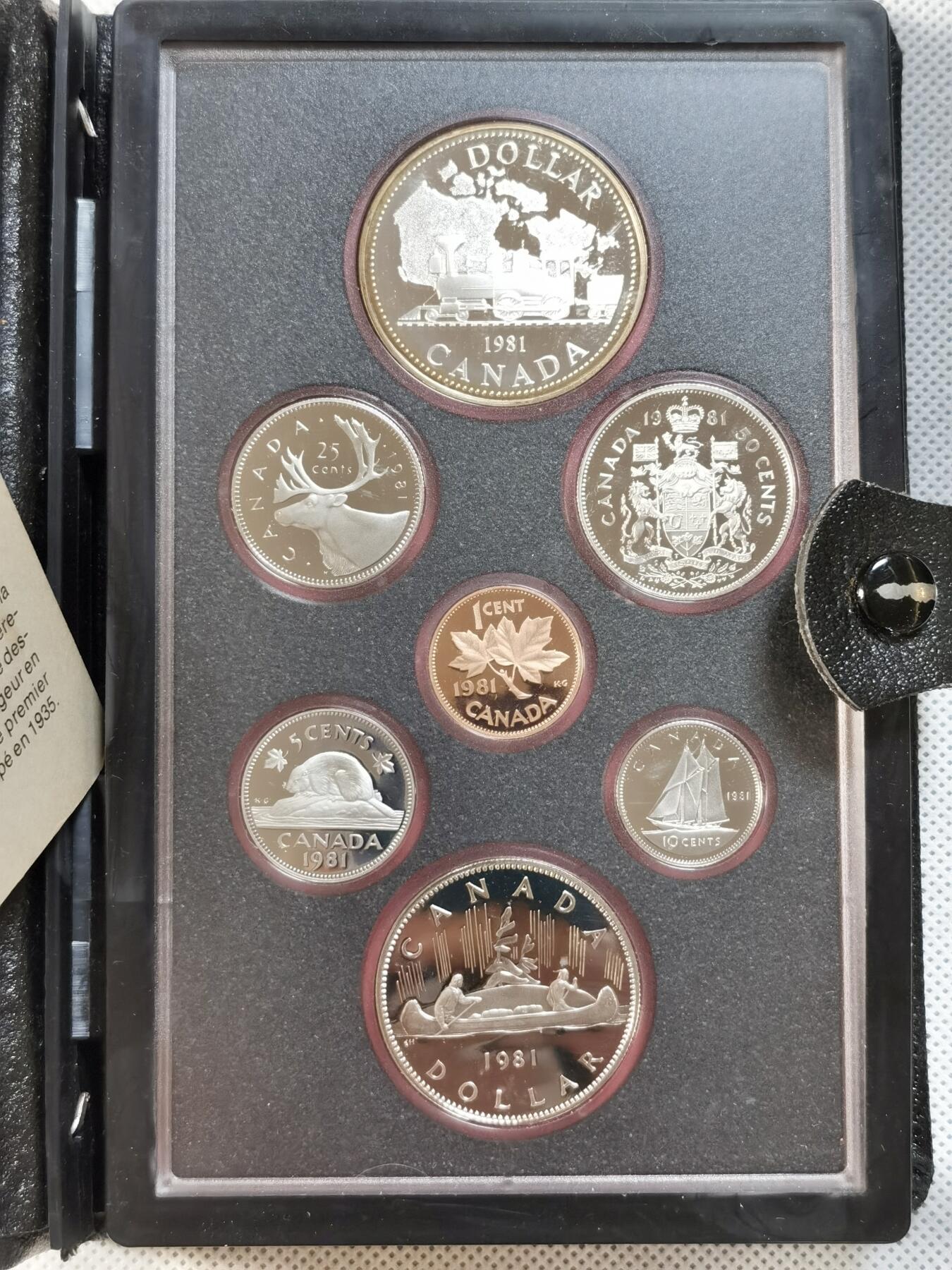 甄臻铺-世界钱币拍卖（第12期）送拍享返佣金等优惠多多 加拿大1981年官方精制套币（含1枚精制银币），几乎未氧化，现在难得一见
