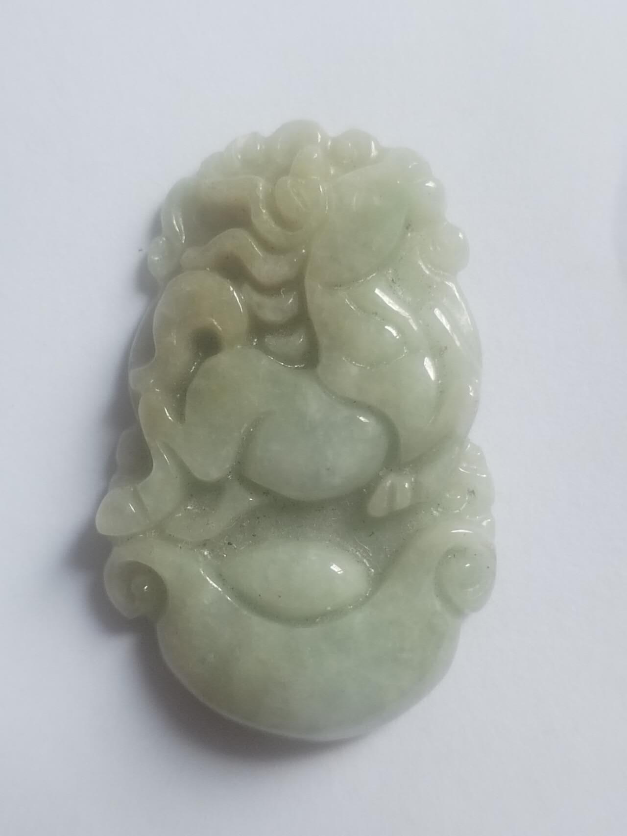 玉石 手串 翡翠挂件。
