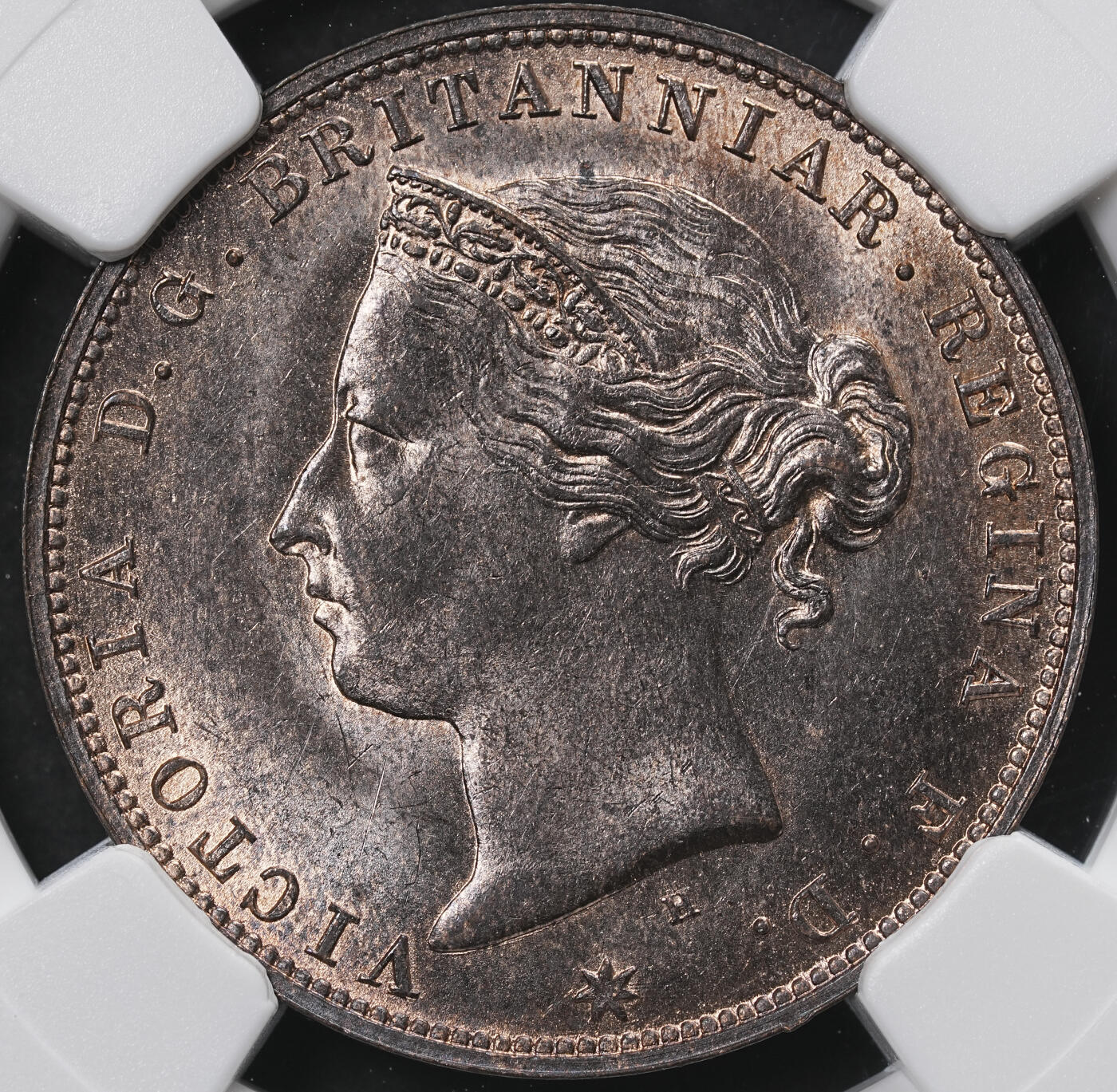 修遠堂世界钱币第六十五期 NGC MS63RB 1877年泽西岛1/24 SHILLING铜币 H厂铭 喜敦厂
