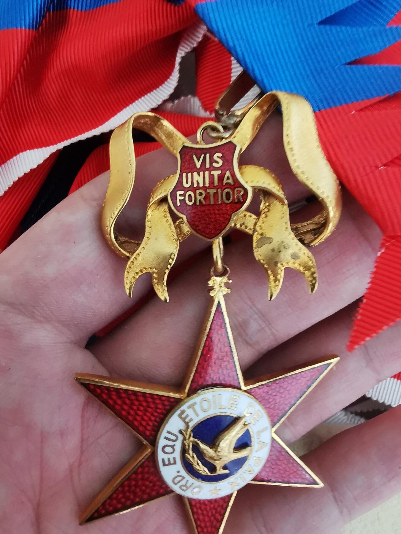 老王徽章第112期