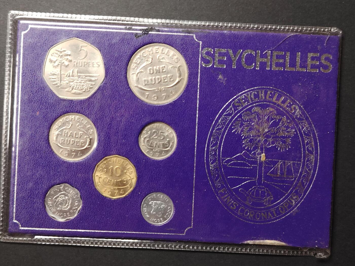 布加迪🐬～世界钱币(上海)🌾第 214 期 /  各国套币和散币