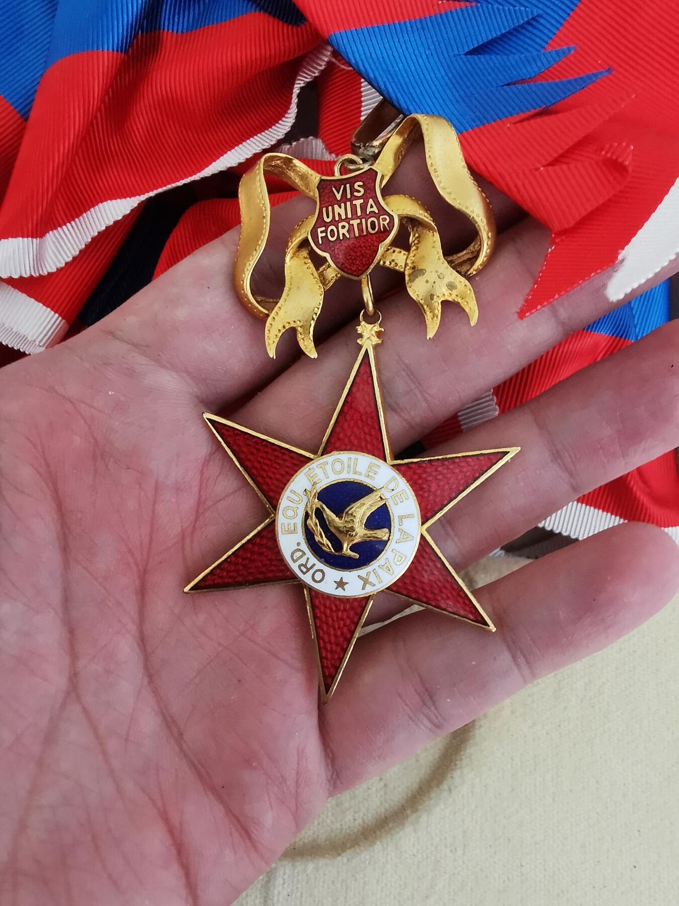 老王徽章第112期