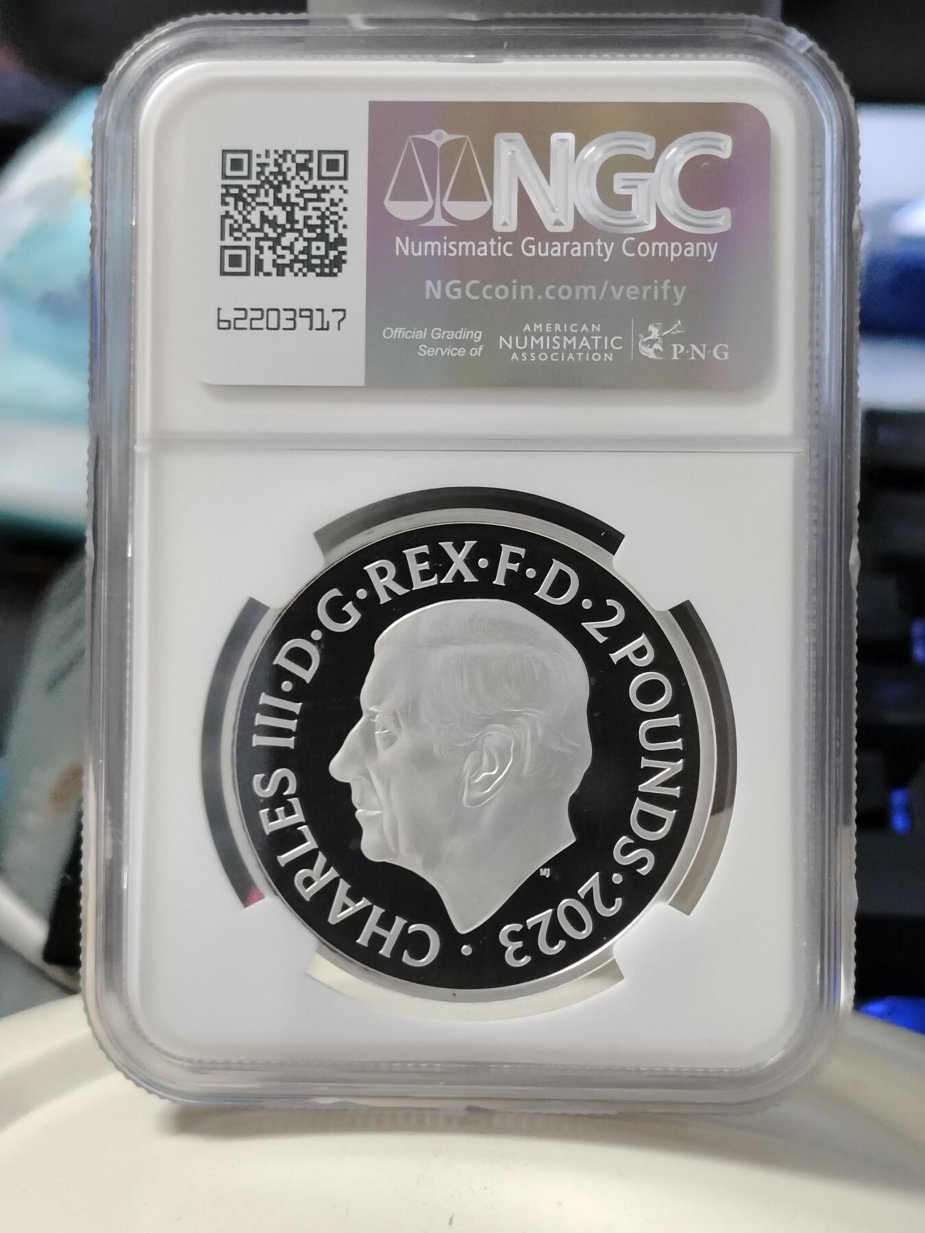 第168期拍卖【长期征集拍品】 英国2023年发行哈利波特霍格沃茨2英镑纪念银币NGC-PF69原盒证书，925银，1盎司，发行5000枚