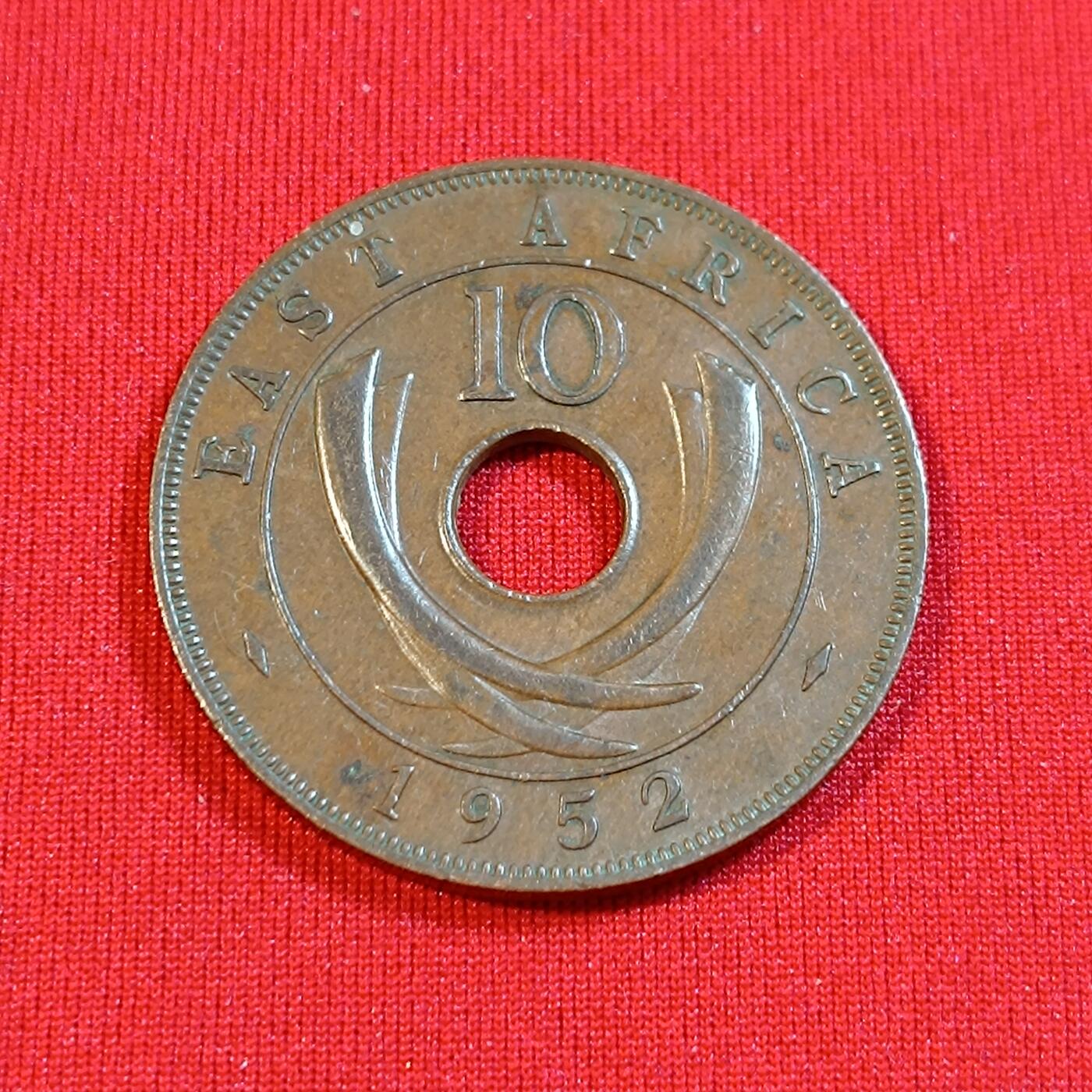 君烨收藏 0元起拍 散币场 每天一场 可留存 第23场 周日发货 东非1952年10便士