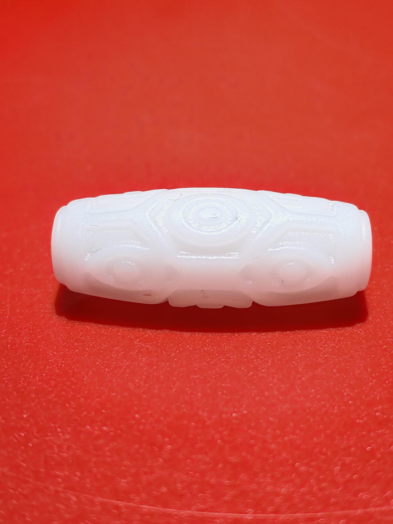 ❤️精品缅白九眼天珠(36029) 尺寸28*11*11mm重量5.1g 