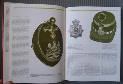 世界钱币章牌书籍专场拍卖11.01 20世纪军事徽章图解百科全书