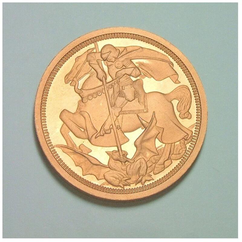 【艺术】【样币】英国乔治五世+屠龙马剑 高浮雕精制1克朗样币 发行量750枚 40MM #外国硬币