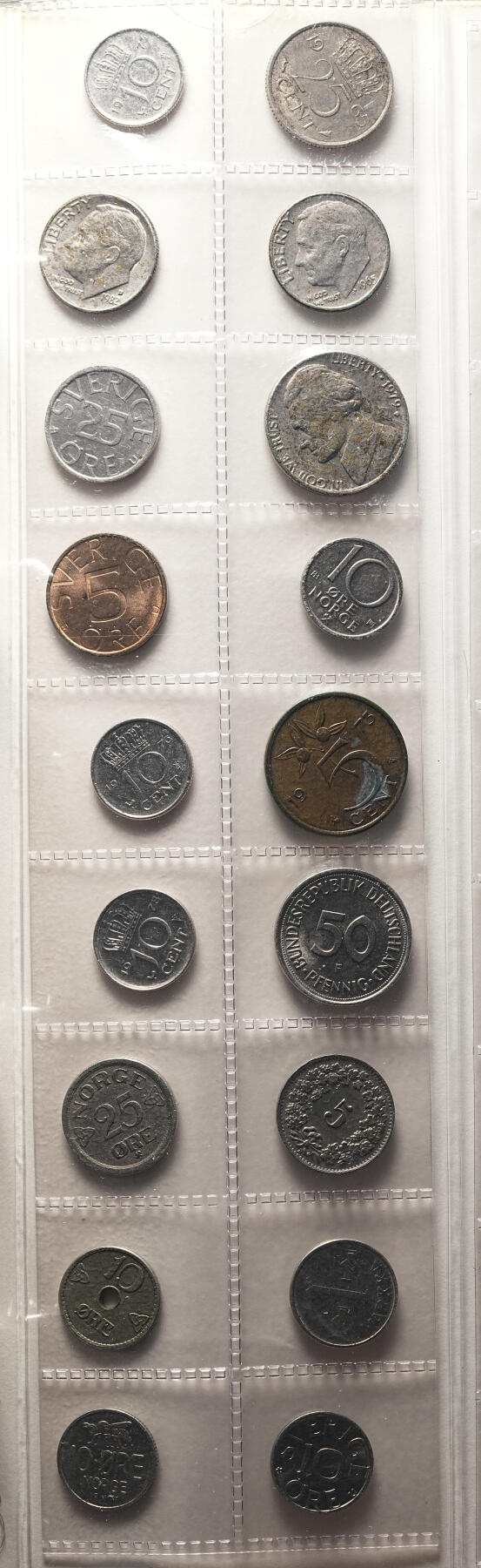 修遠堂世界钱币第六十五期 外国硬币一册 190余枚 部分品烂有严重腐蚀 含银币