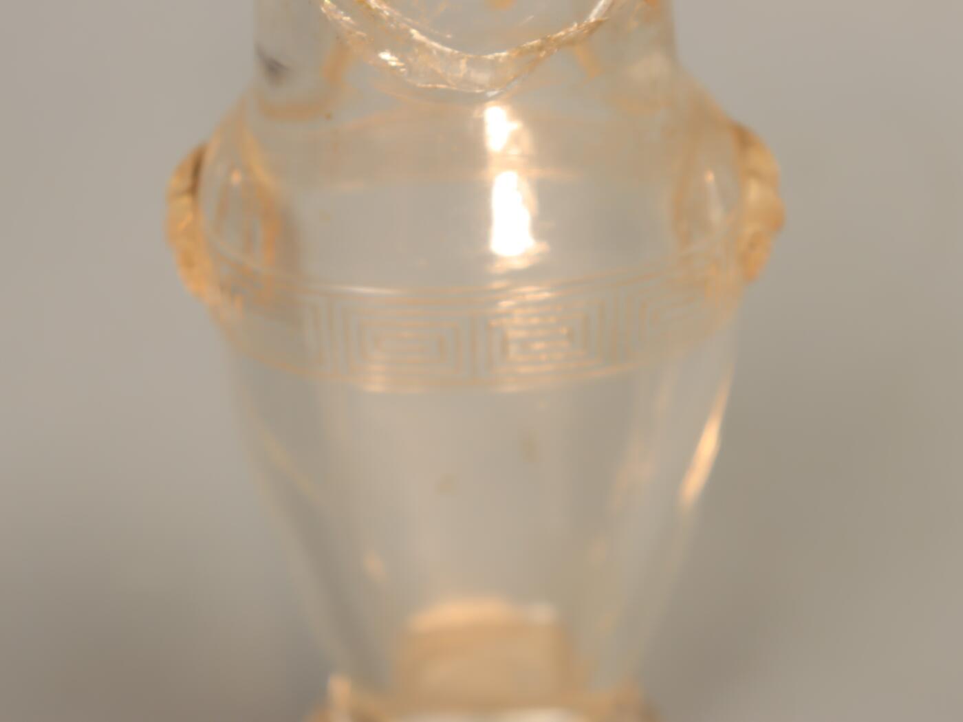 承乾2025迎春文物艺术品拍卖会 水晶摆瓶 清代 20.5*7.5cm 水晶