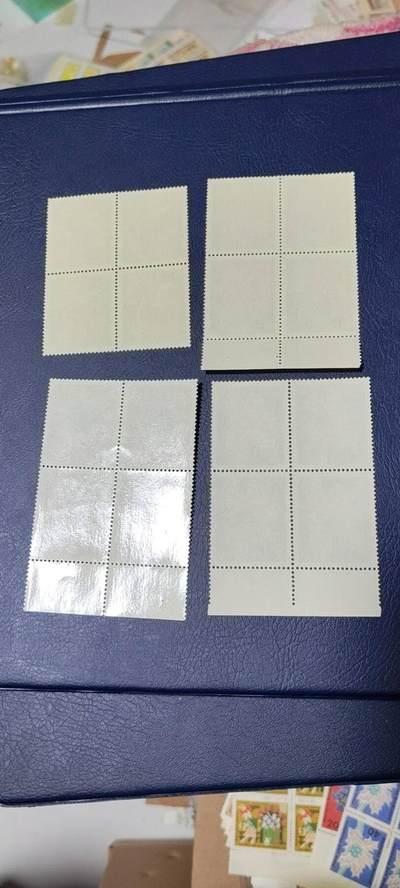 德国邮票专场，都是四方联套票 德国邮票一套，1963年发行，花卉园艺  棋盘花  杓兰  耧斗菜  浅滩蓟等4全，品相如图