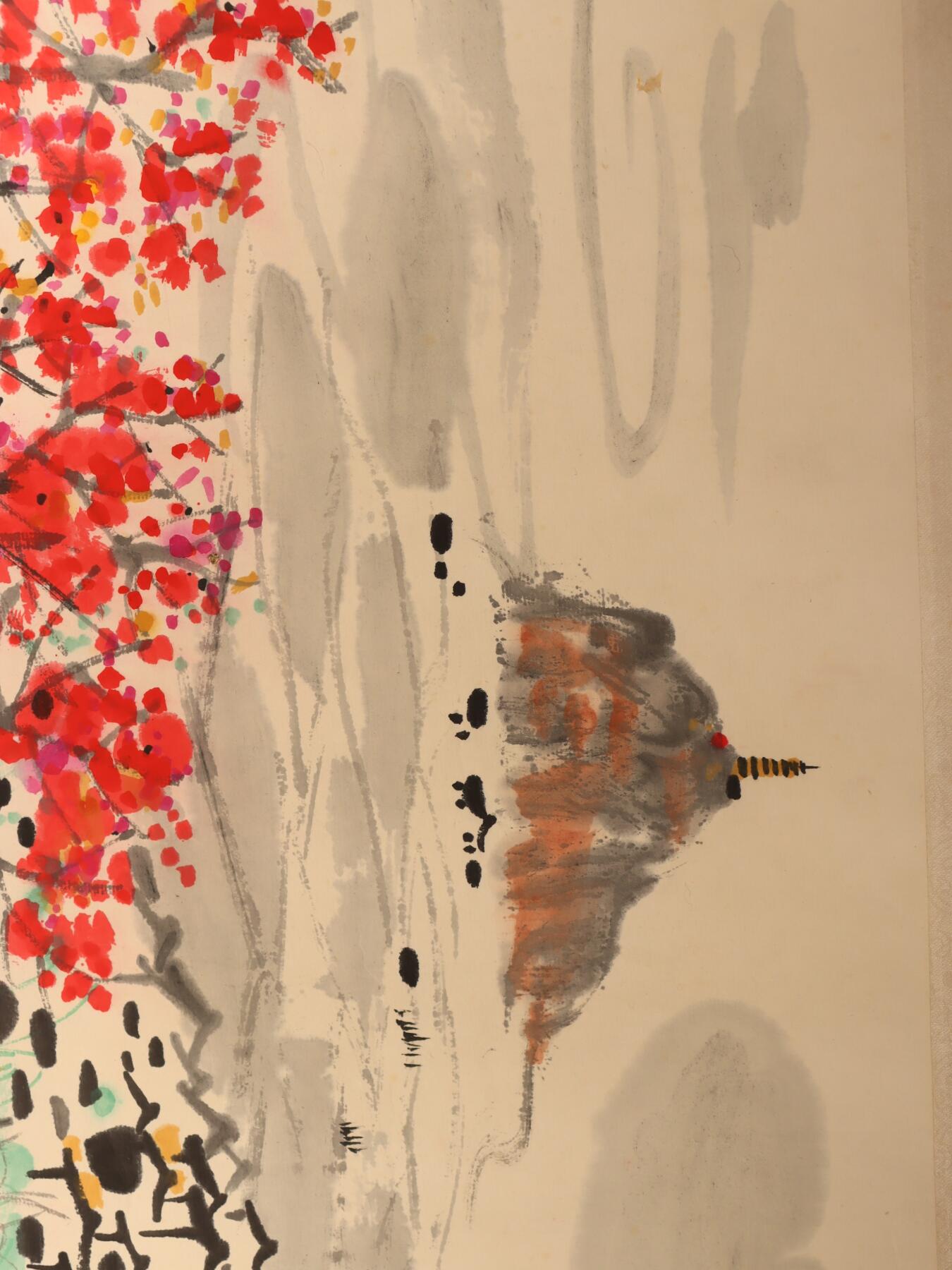 承乾2025迎春文物艺术品拍卖会 山水 吴冠中款 136*33.5cm 设色纸本镜片