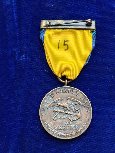 世界精品徽章拍卖 美国海军庚子章，授予参加庚子事件的美海军官兵，注意此版为官方1910+版本，非近几十年的后铸及非官方版本，包老包真，品相如图