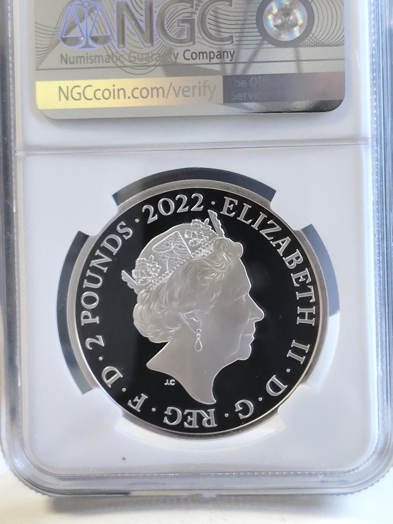 第168期拍卖【长期征集拍品】 英国2022年发行哈利波特出版25周年2英镑精制纪念银币NGC-PF69原盒证书，999银，发行15000枚