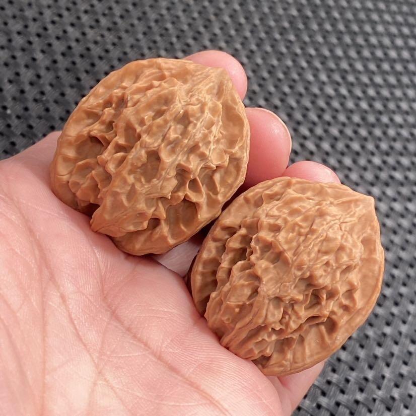 ❤️野生三棱狮子头(28052) 尺寸边到肚34*34*34高38mm重量29.3g