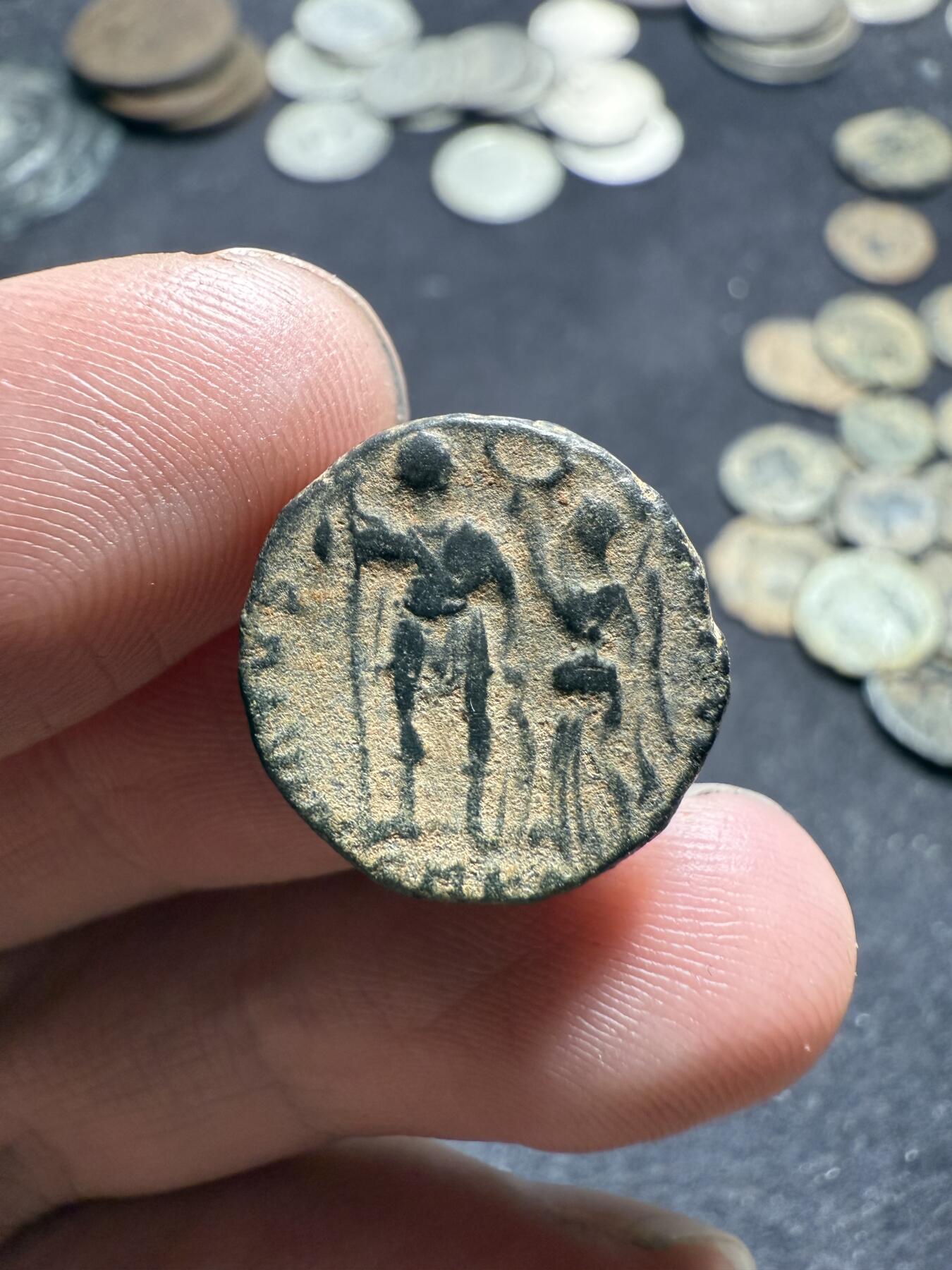 南宋泉阁俄币 外币 国币 专场第九期【送拍无额外佣金】 古罗马 公元383-408年 东罗马皇帝 阿卡狄乌斯铜币 背逆 背面图案清晰 好品