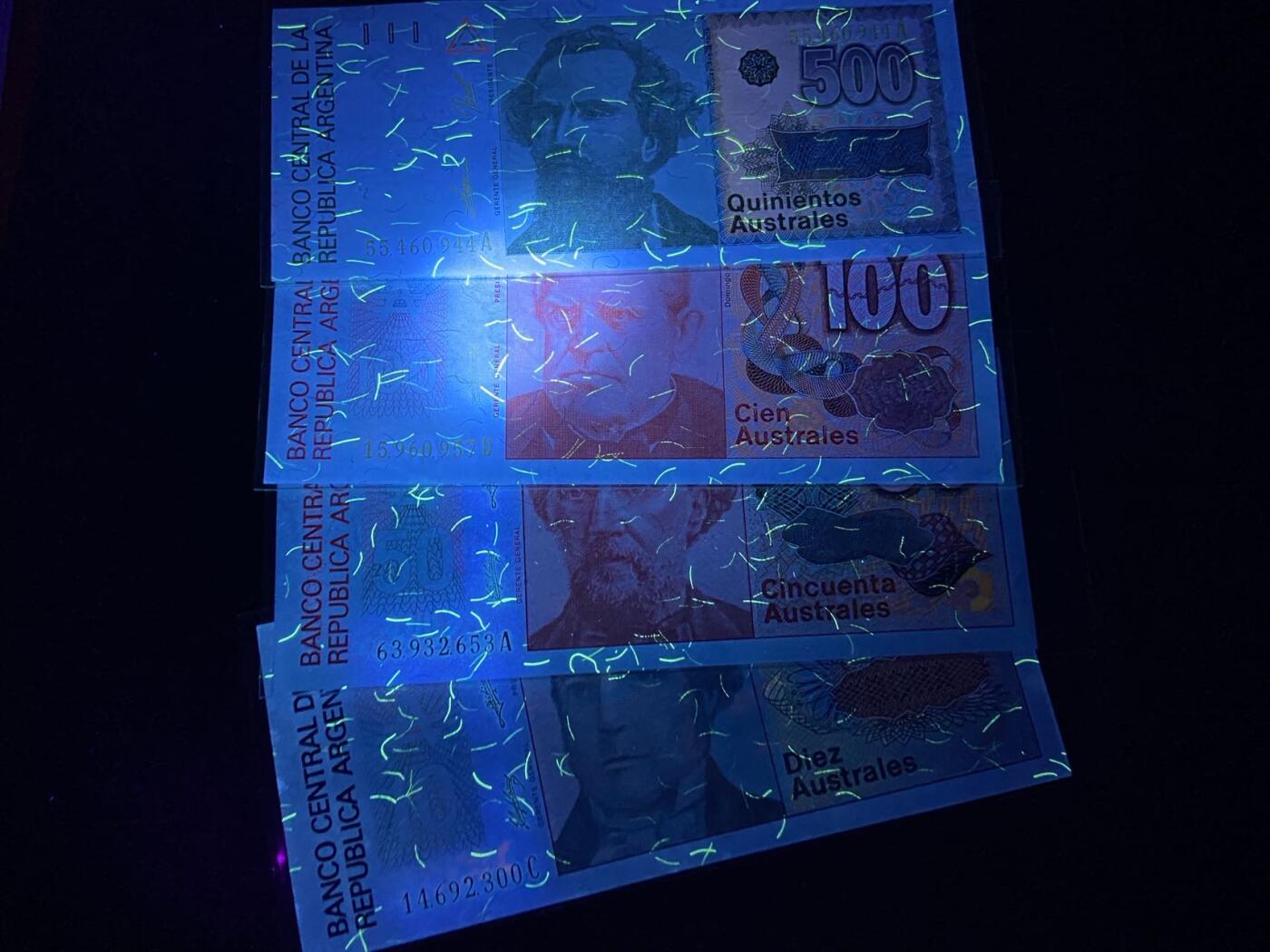 【炜奕收藏】第三十一期 阿根廷10-500奥斯特拉尔4张，UNC品相