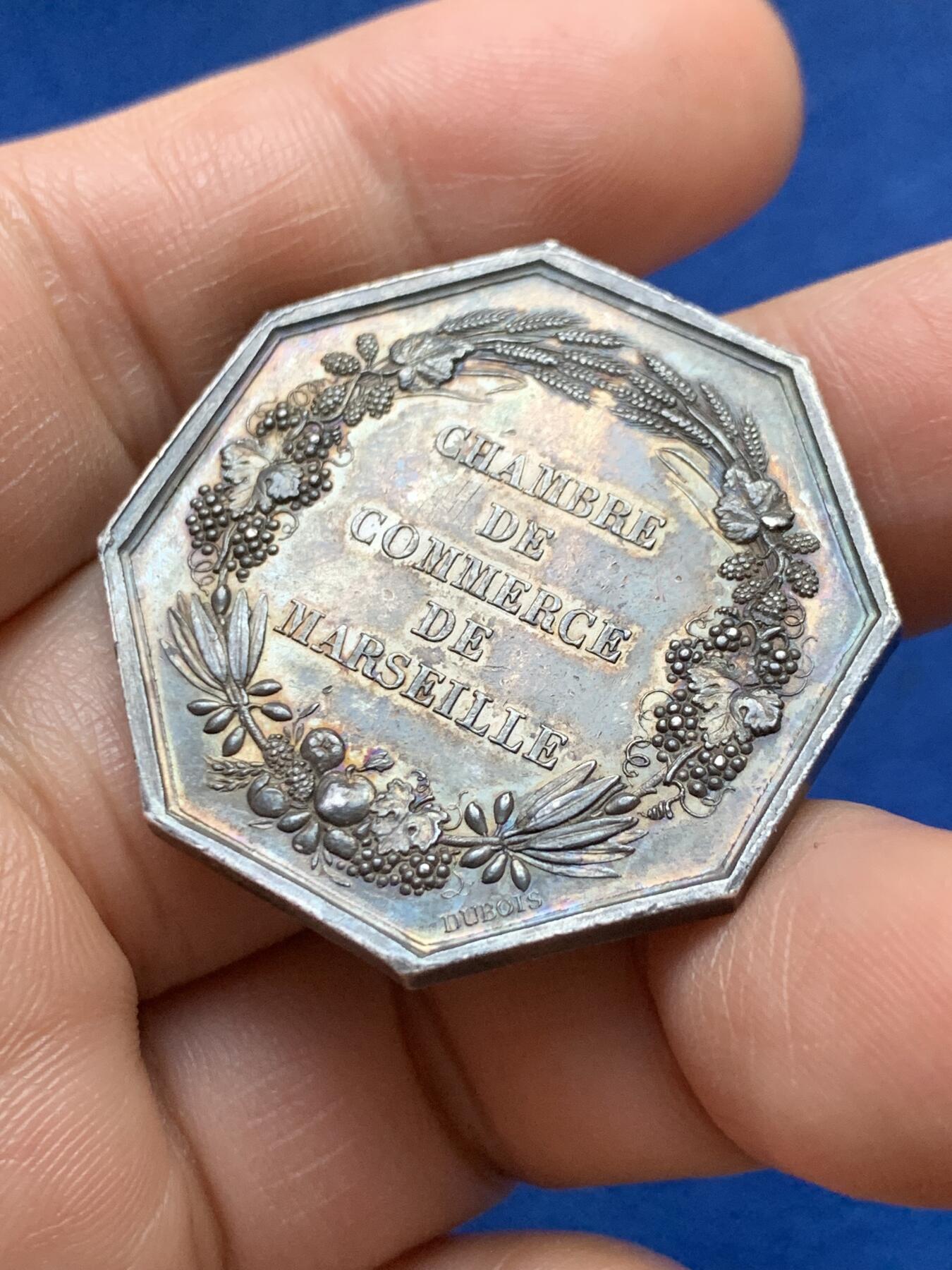 《竞宝斋》第375场 周日，周一，周二 3场连拍 （全场包邮） 法国路易菲利普一世 马赛商会八角银质代币，19.15g，34.9mm，少见船锚+C边铭（1841-1842）