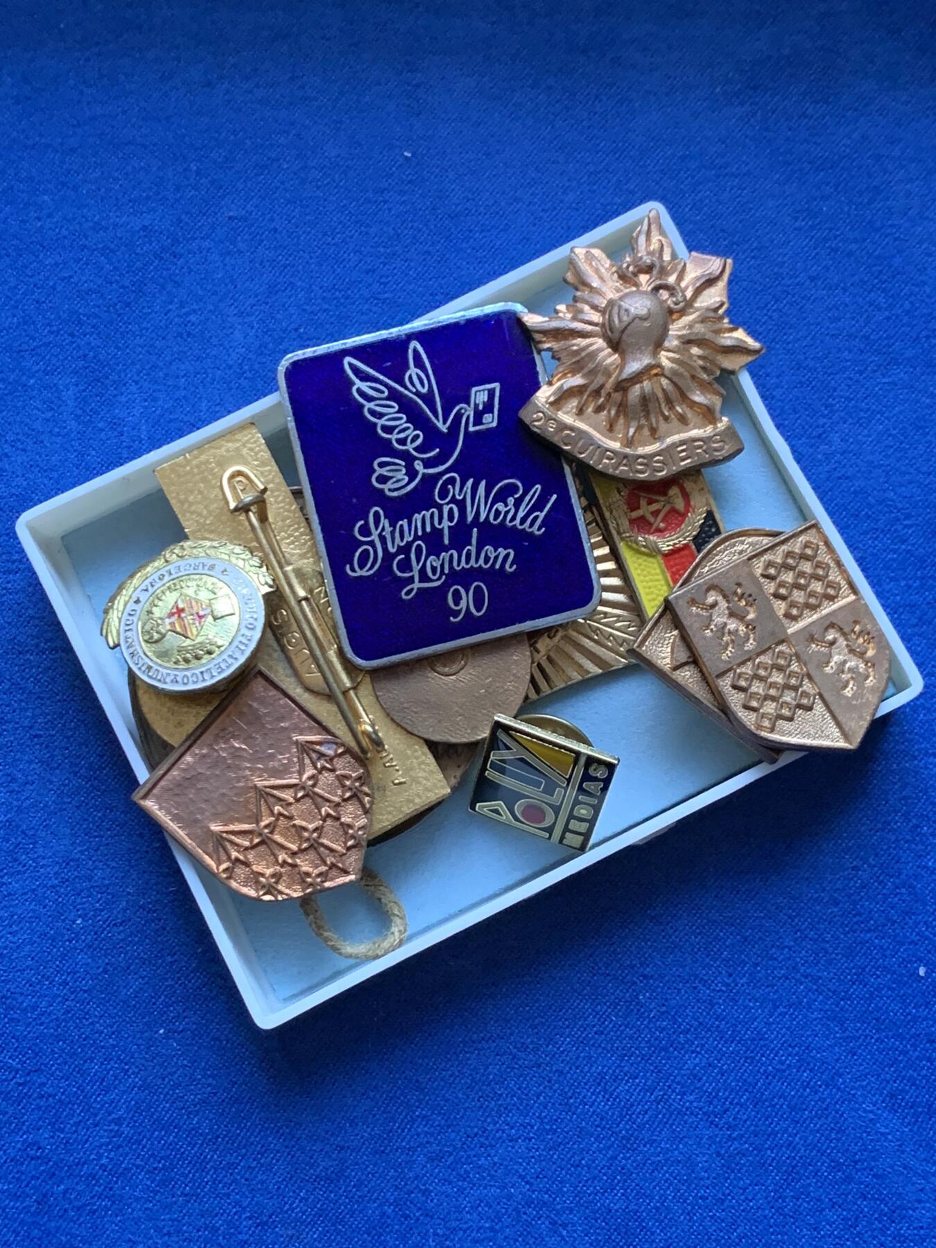 《竞宝斋》第375场 周日，周一，周二 3场连拍 （全场包邮） 外国章牌十枚 总重约114g