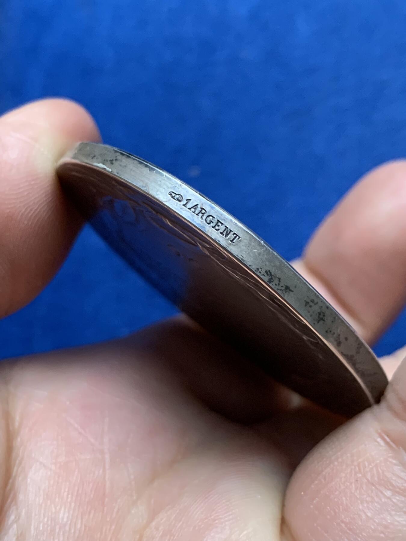 《竞宝斋》第375场 周日，周一，周二 3场连拍 （全场包邮） 1916年法国巴黎城市纪念银章 丰饶角1银 带盒 65.85g 50mm