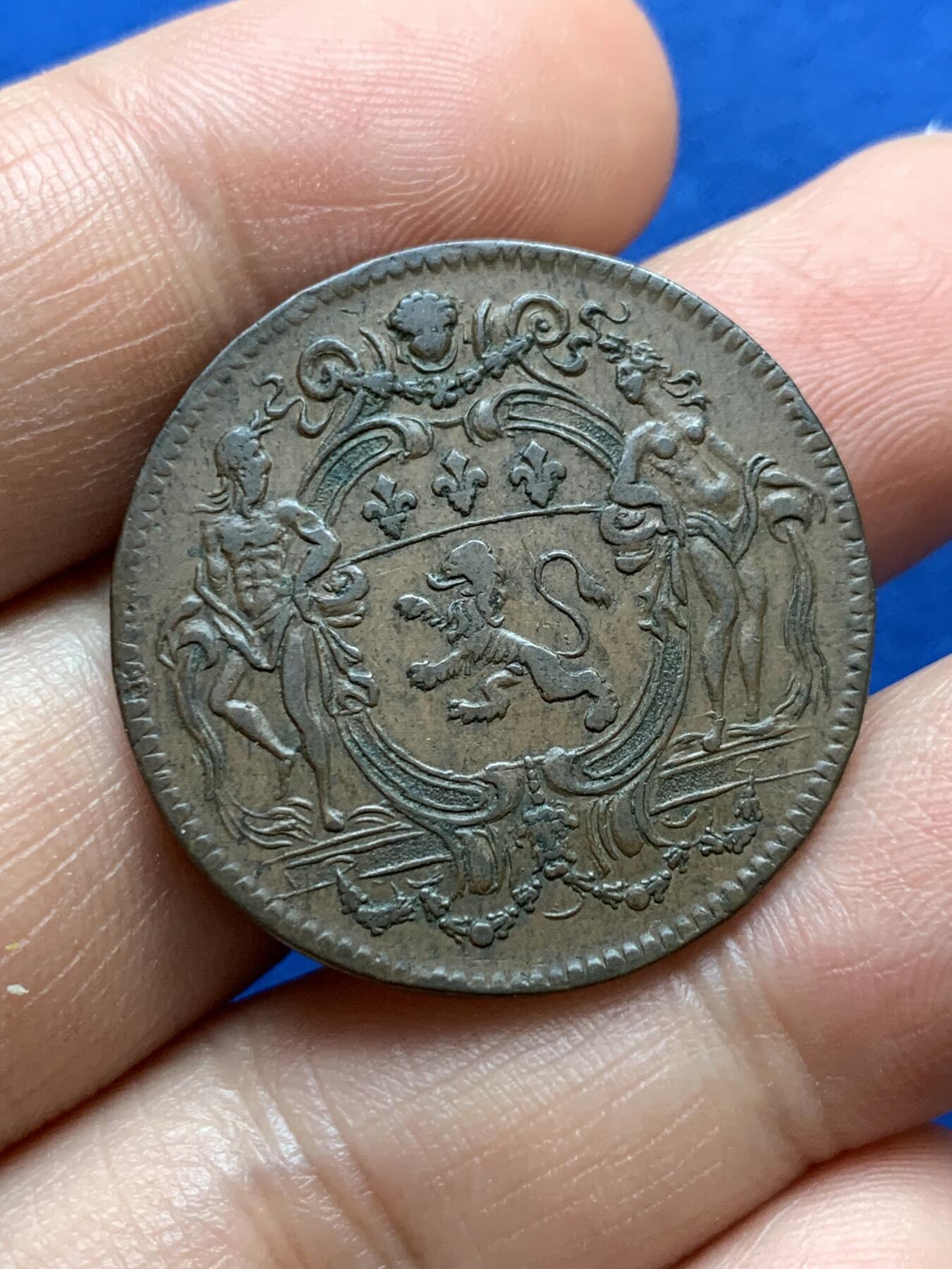 《竞宝斋》第375场 周日，周一，周二 3场连拍 （全场包邮） 法国1751年带有里昂市长Pierre Dugas徽章的铜质代币，9.7g，30.3mm