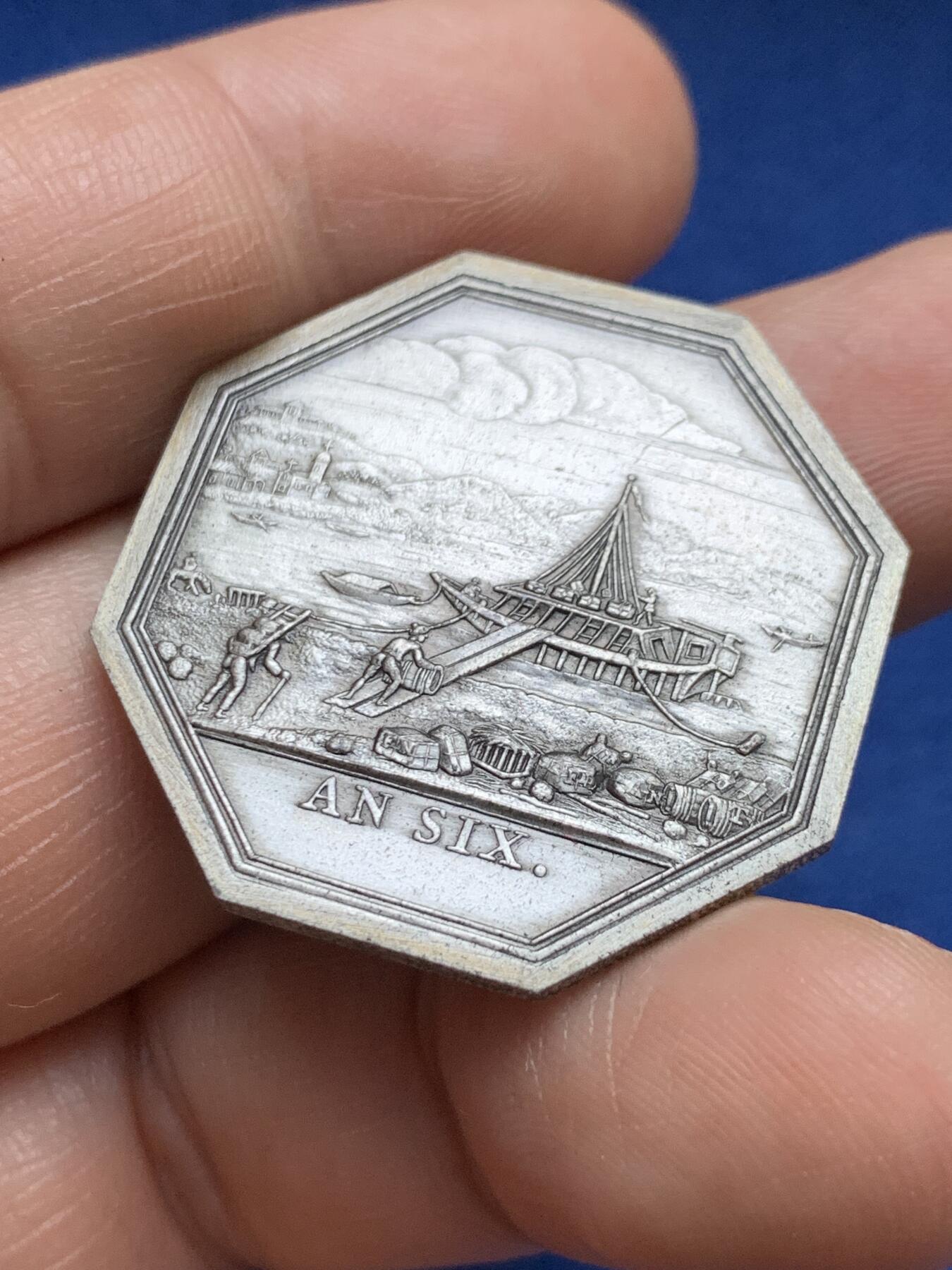 《竞宝斋》第375场 周日，周一，周二 3场连拍 （全场包邮） 法国八角银质代币，塞纳河运输，19g，32.3mm，丰饶角1+带500编号边铭