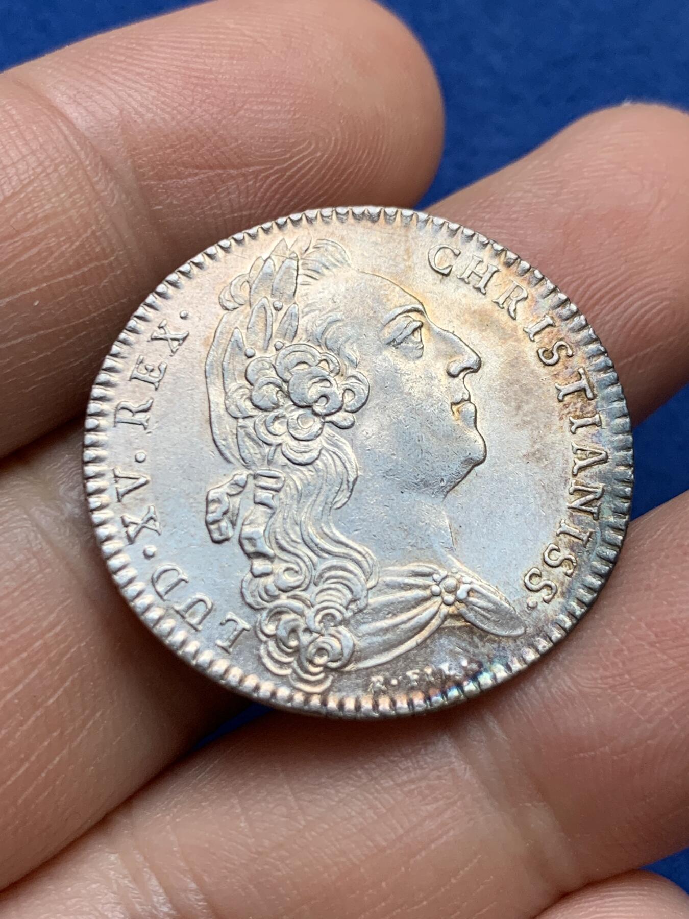 《竞宝斋》第375场 周日，周一，周二 3场连拍 （全场包邮） 法国路易十五头像巴约讷商会圆形银质jeton，7.35g，28.3mm